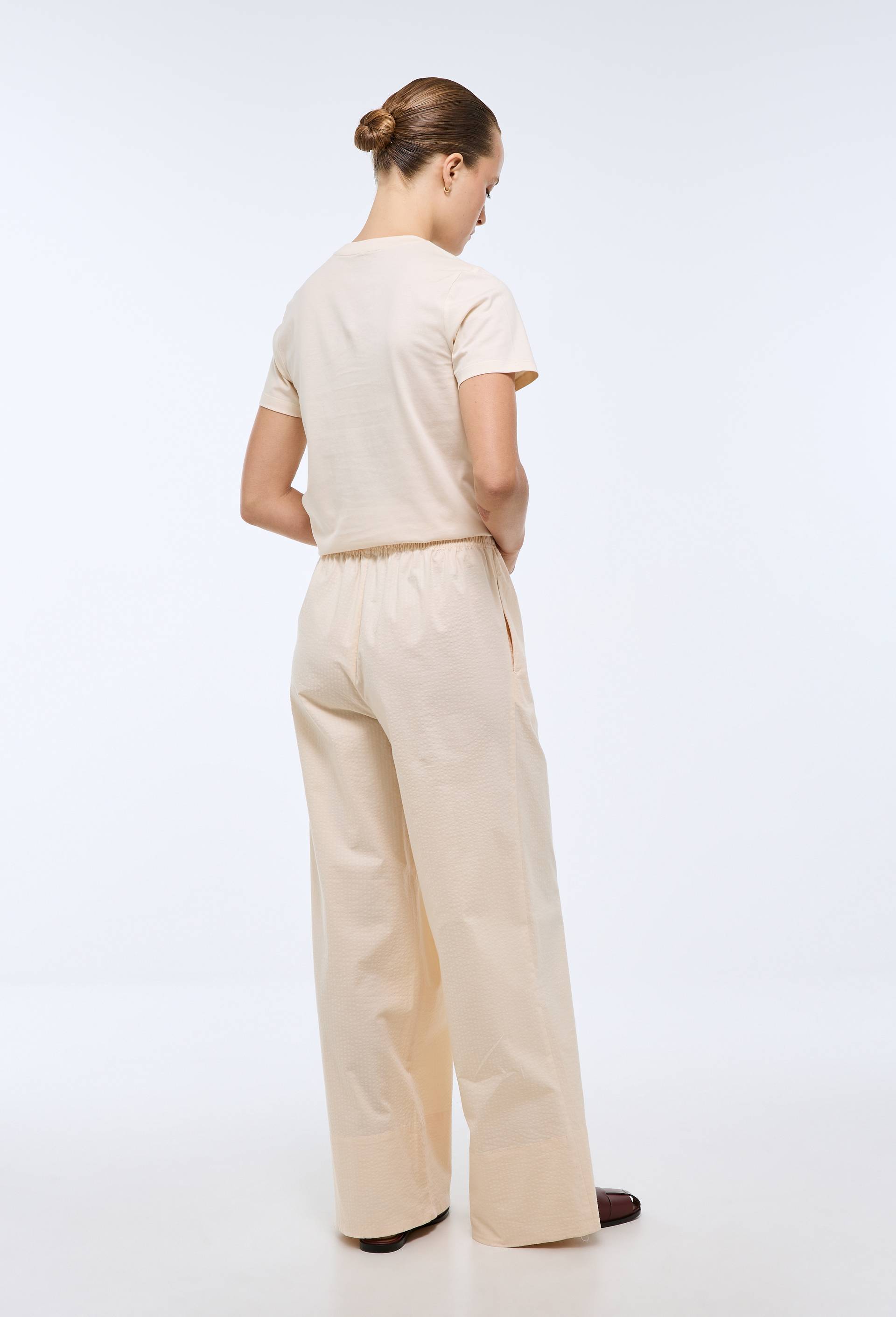 Pantalon large &agrave; taille &eacute;lastiqu&eacute;e en coton gauffr&eacute;, Beige clair, large image number 1
