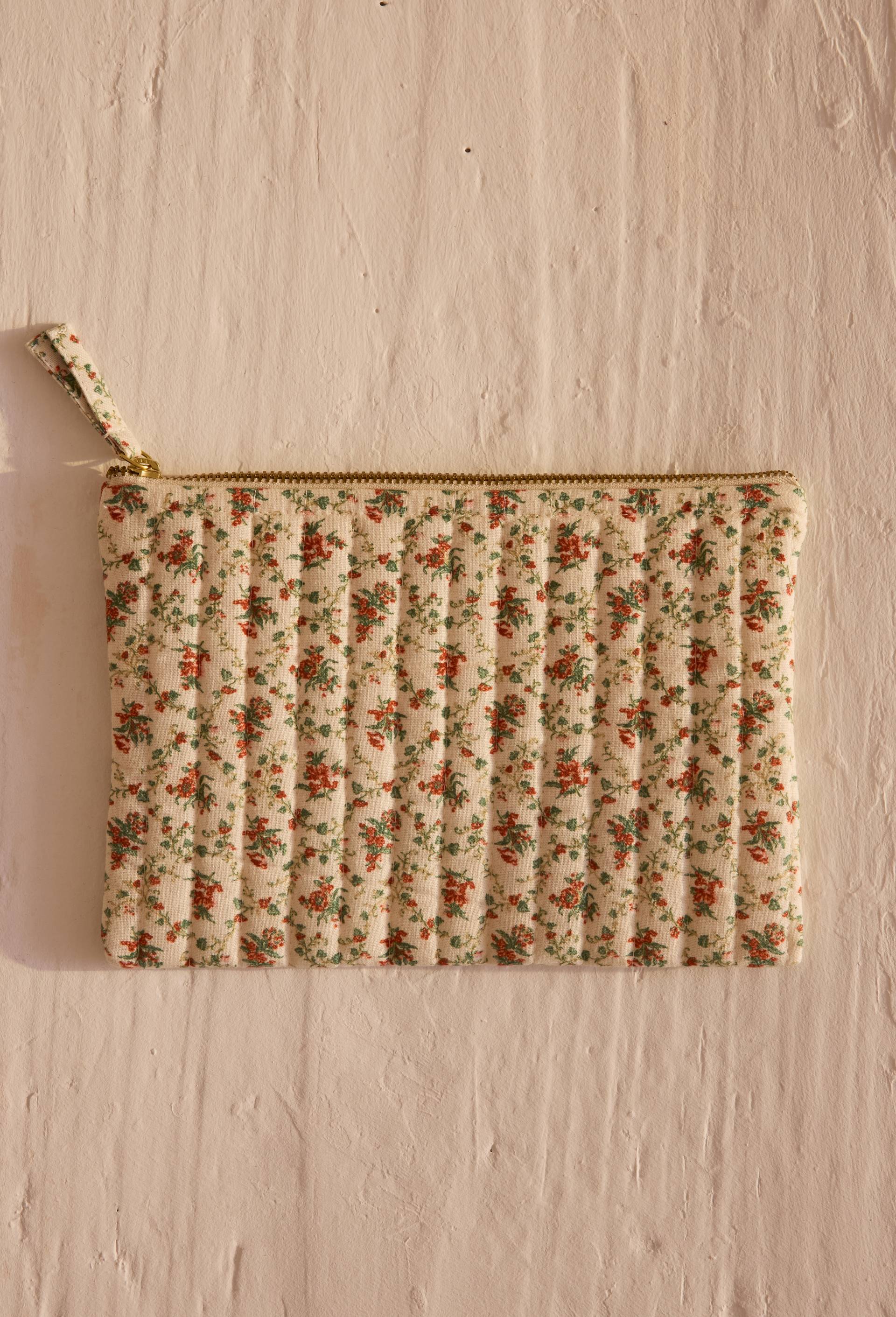 Trousse place quilt&eacute;e A5, Ecru, large image number 0