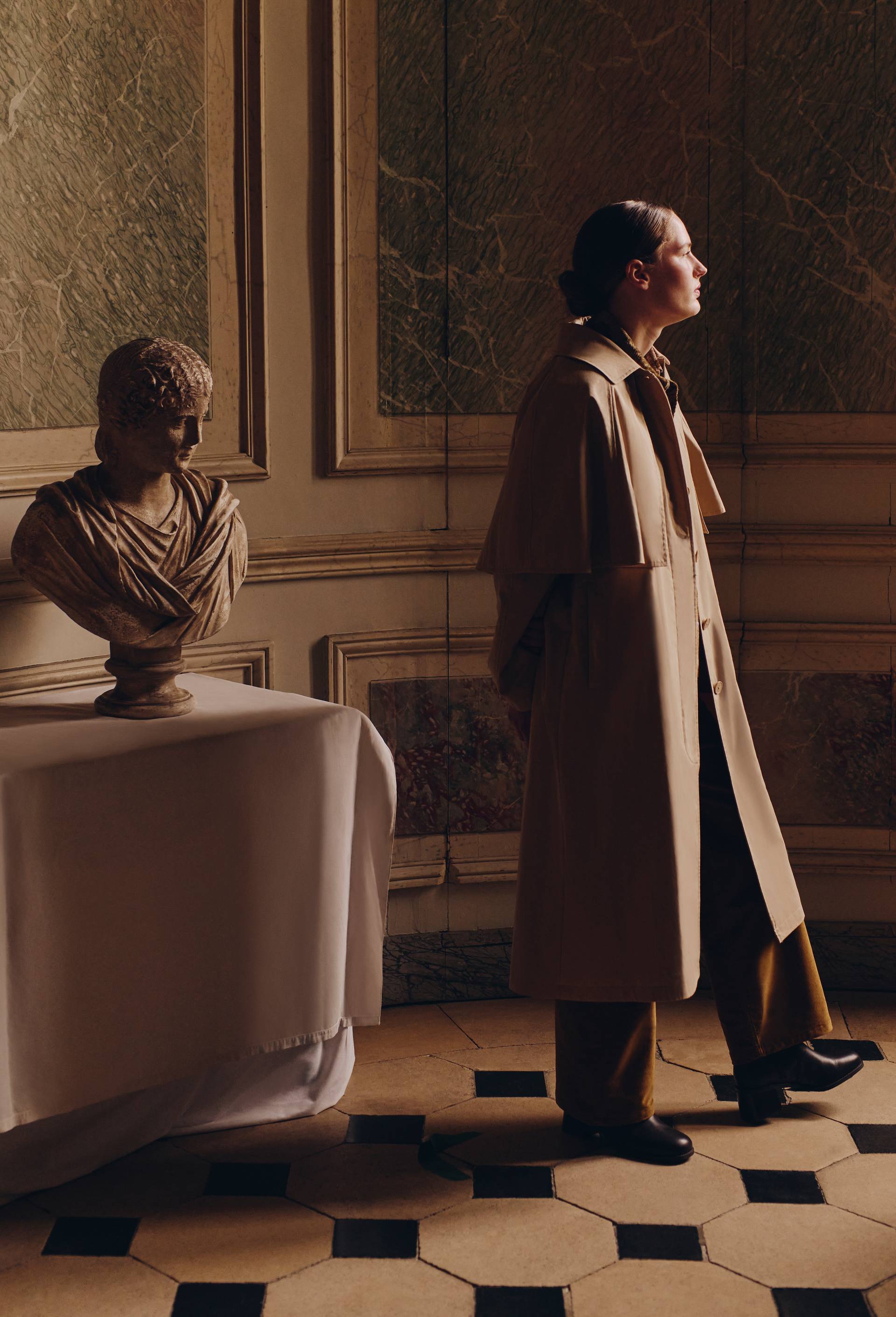 Trench long d&eacute;perlant avec col amovible contenant du coton, Beige, large image number 0