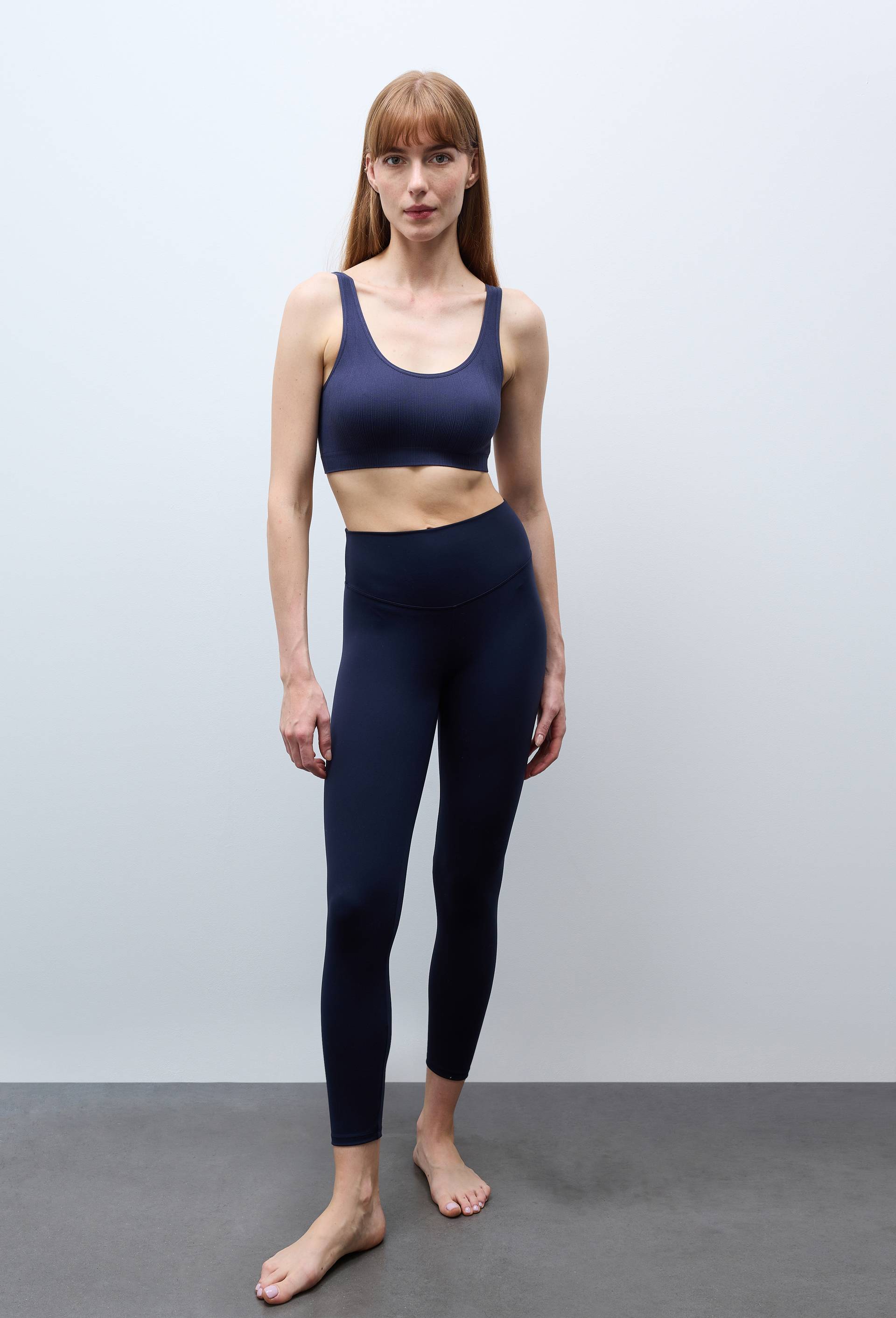 Legging de sport uni, Bleu fonc&eacute;, swatch image