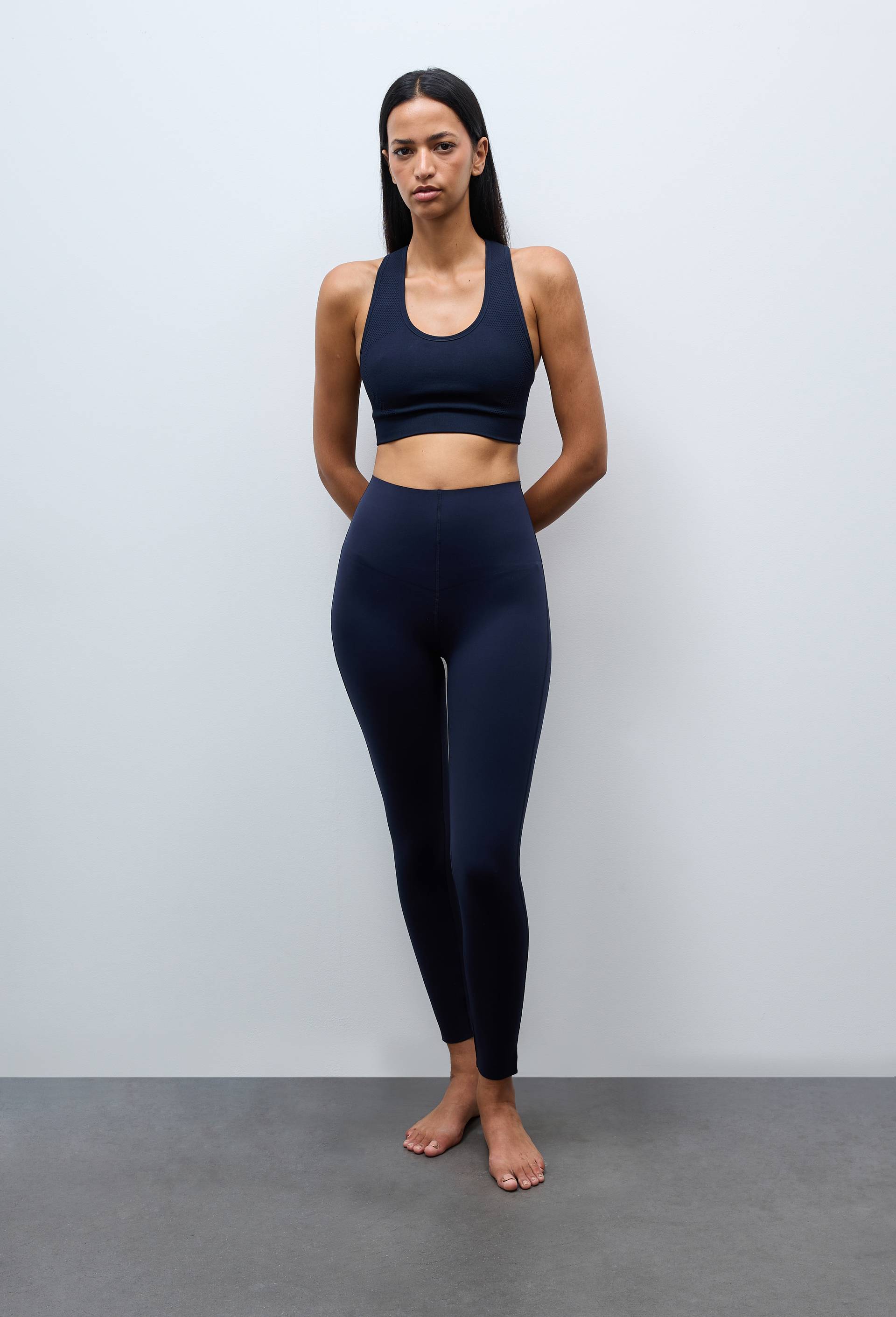Legging de sport uni compressif, Bleu fonc&eacute;, swatch image