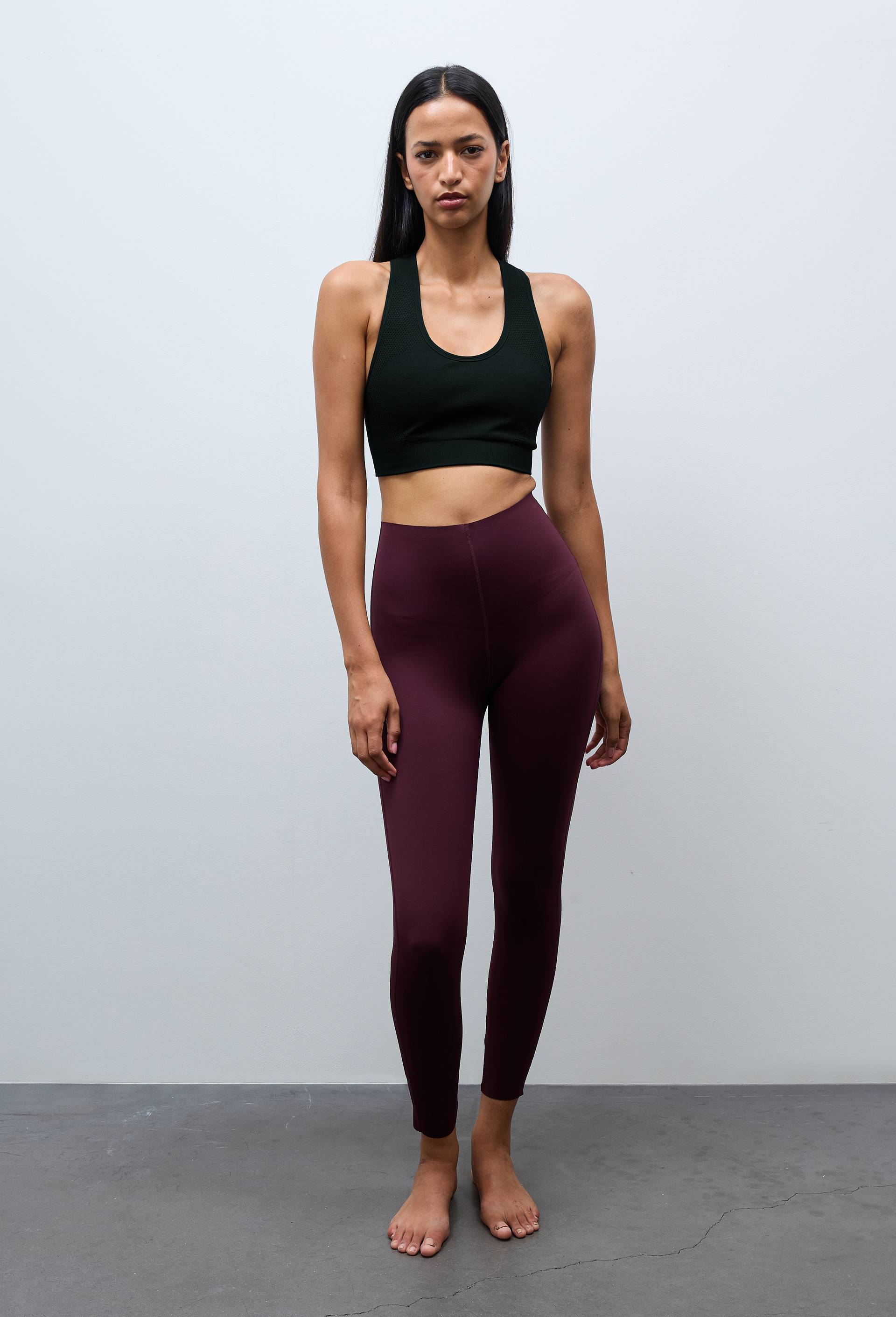 Legging de sport uni compressif, Rouge fonc&eacute;, large image number 0