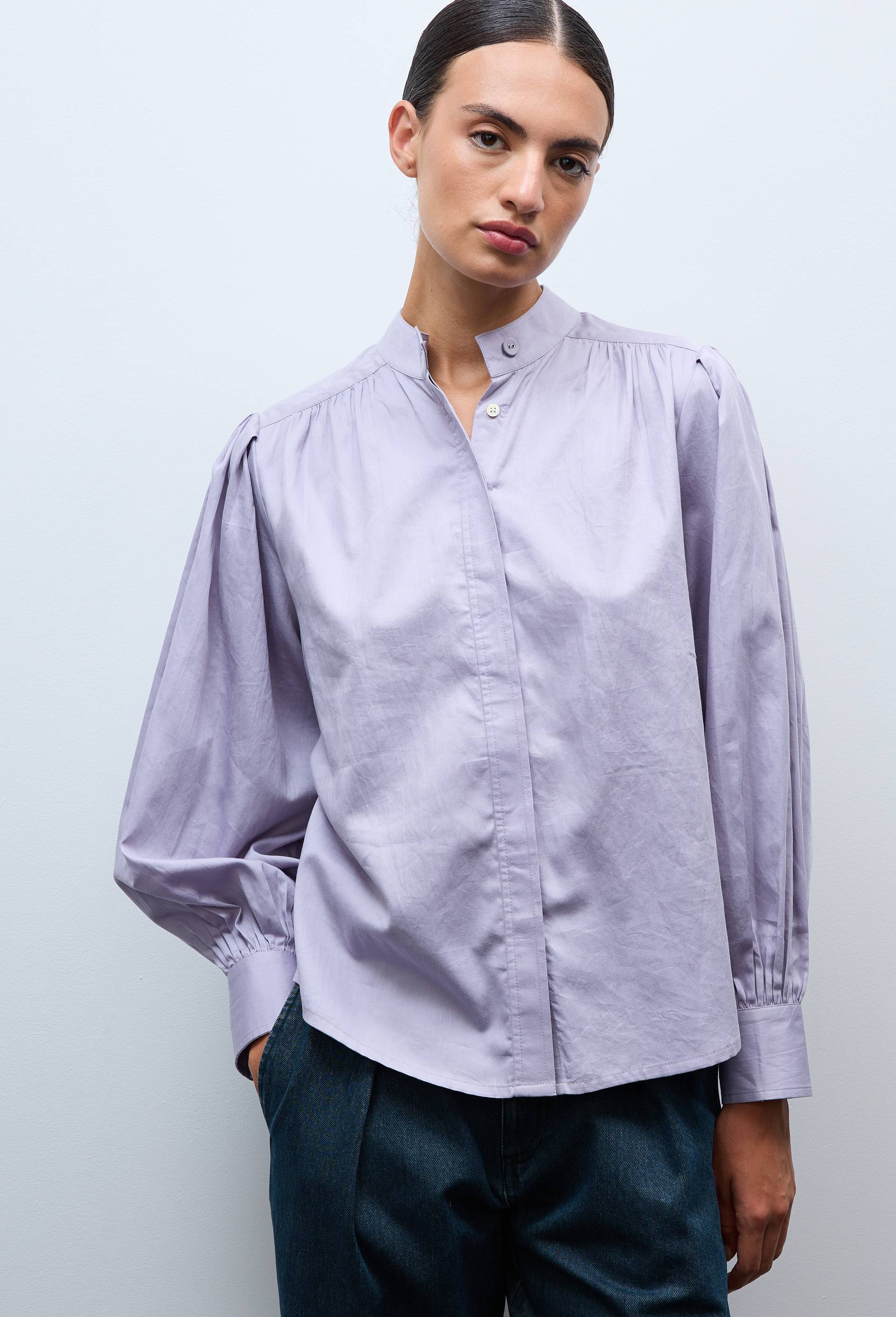 Chemise unie avec manches longues  bouffantes et col officier en BIO GOTS, Violet clair, large image number 0