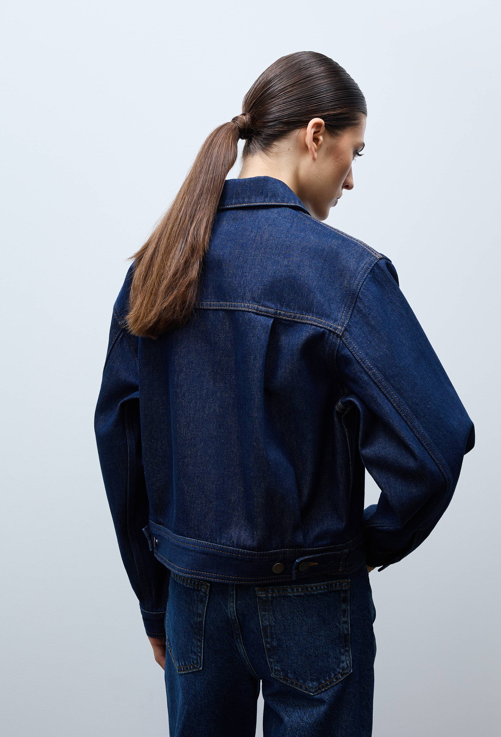 Blouson boutonn&eacute; en jean, Bleu fonc&eacute;, large image number 4.0