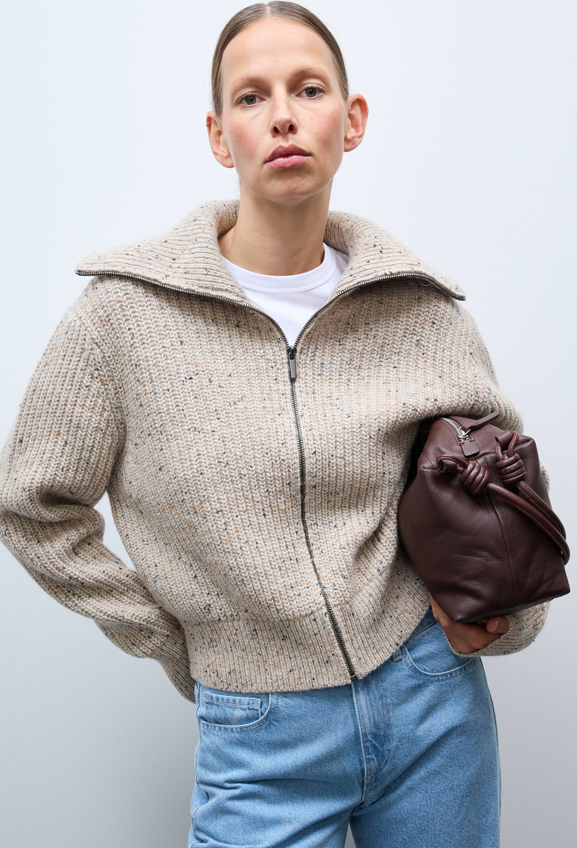 Cardigan zipp&eacute; en maille c&ocirc;tel&eacute;e contenant de la laine merinos, Beige, swatch image