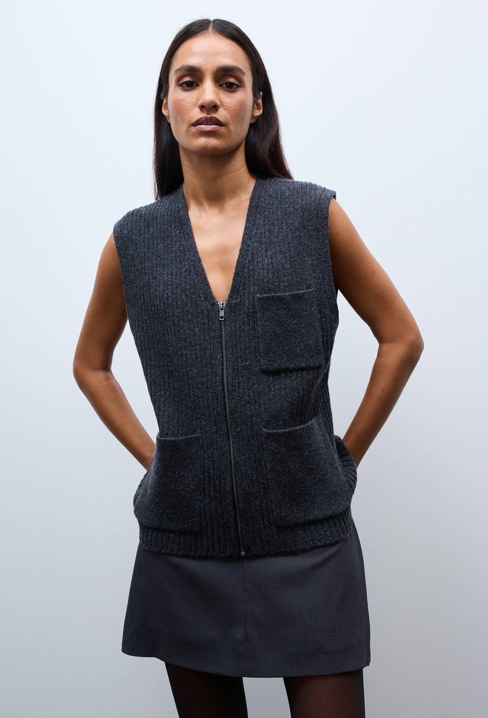 Veste zipp&eacute;e maille avec poches contenant de la laine, Gris fonc&eacute;, large image number 0