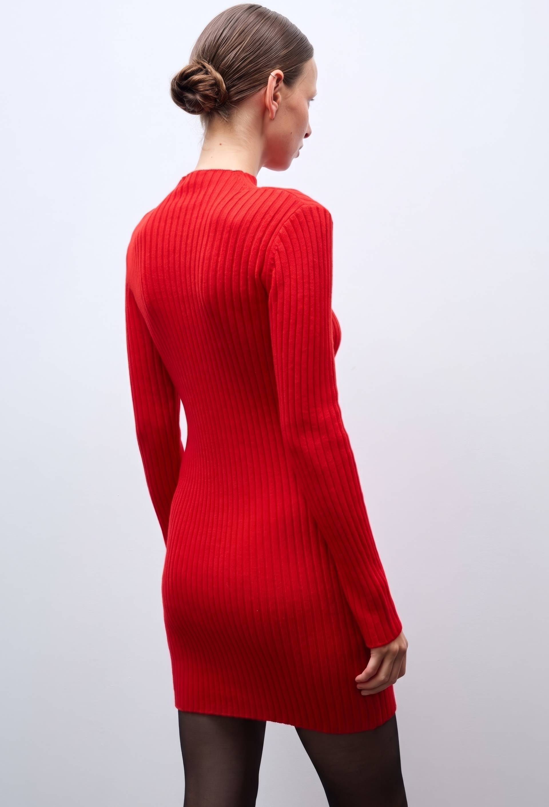 Robe &agrave; manches longue en maille c&ocirc;tel&eacute;, Rouge, large image number 1.0