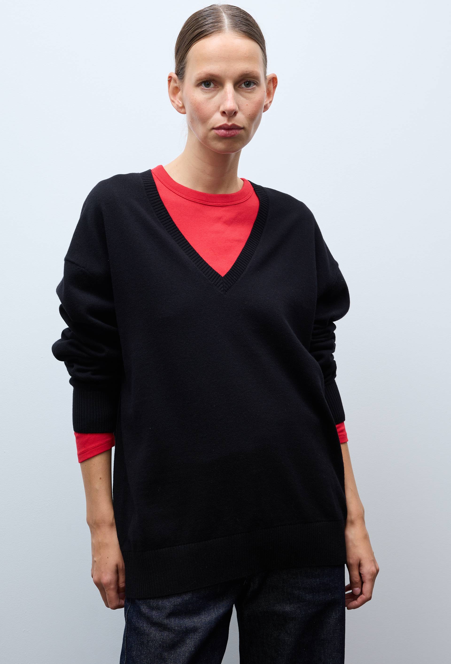 Pull long col V contenant de l'alpaga Pull long col V contenant de l'alpaga