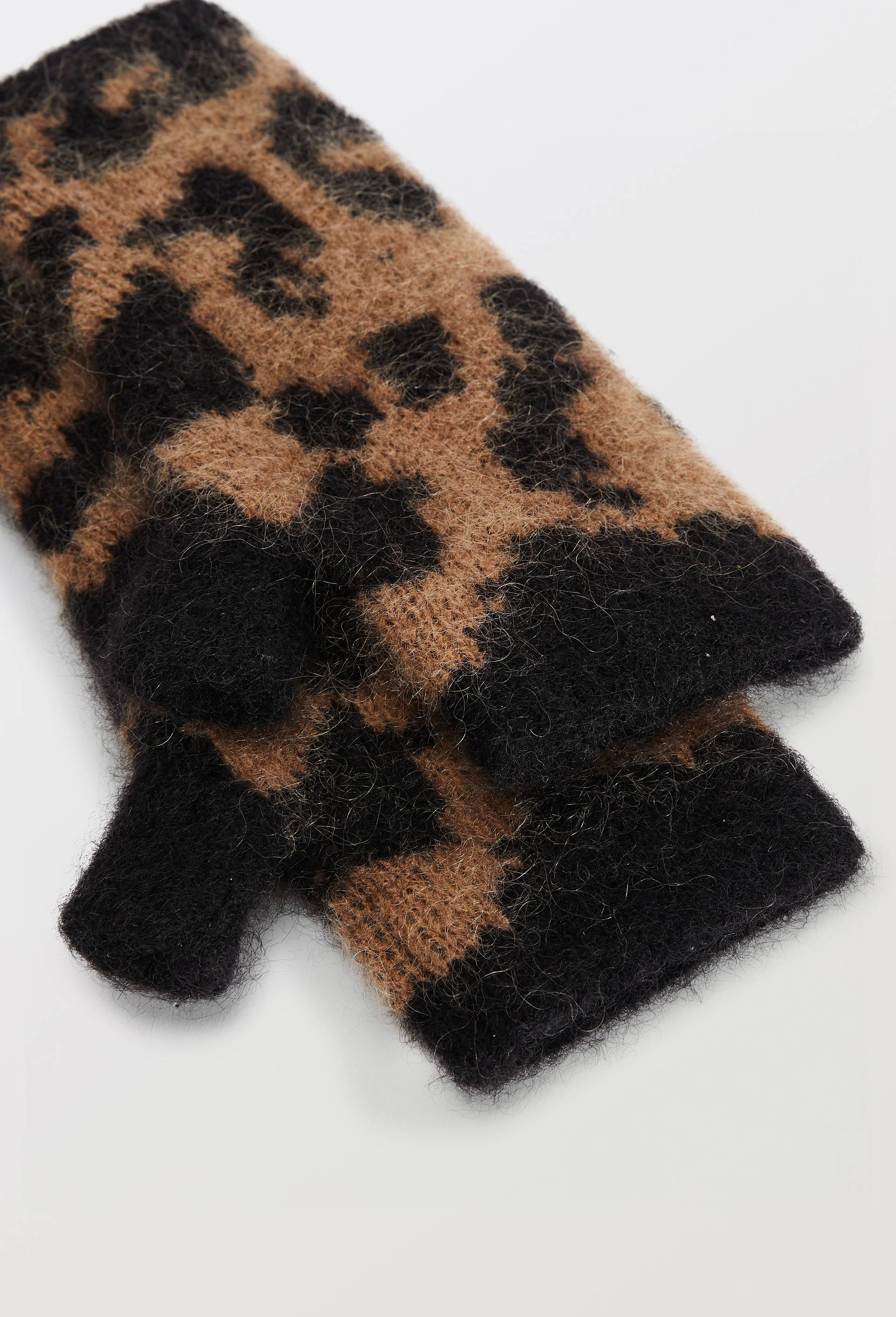 Mitaines imprim&eacute;es animalier contenant du mohair, Brun clair, large image number 1