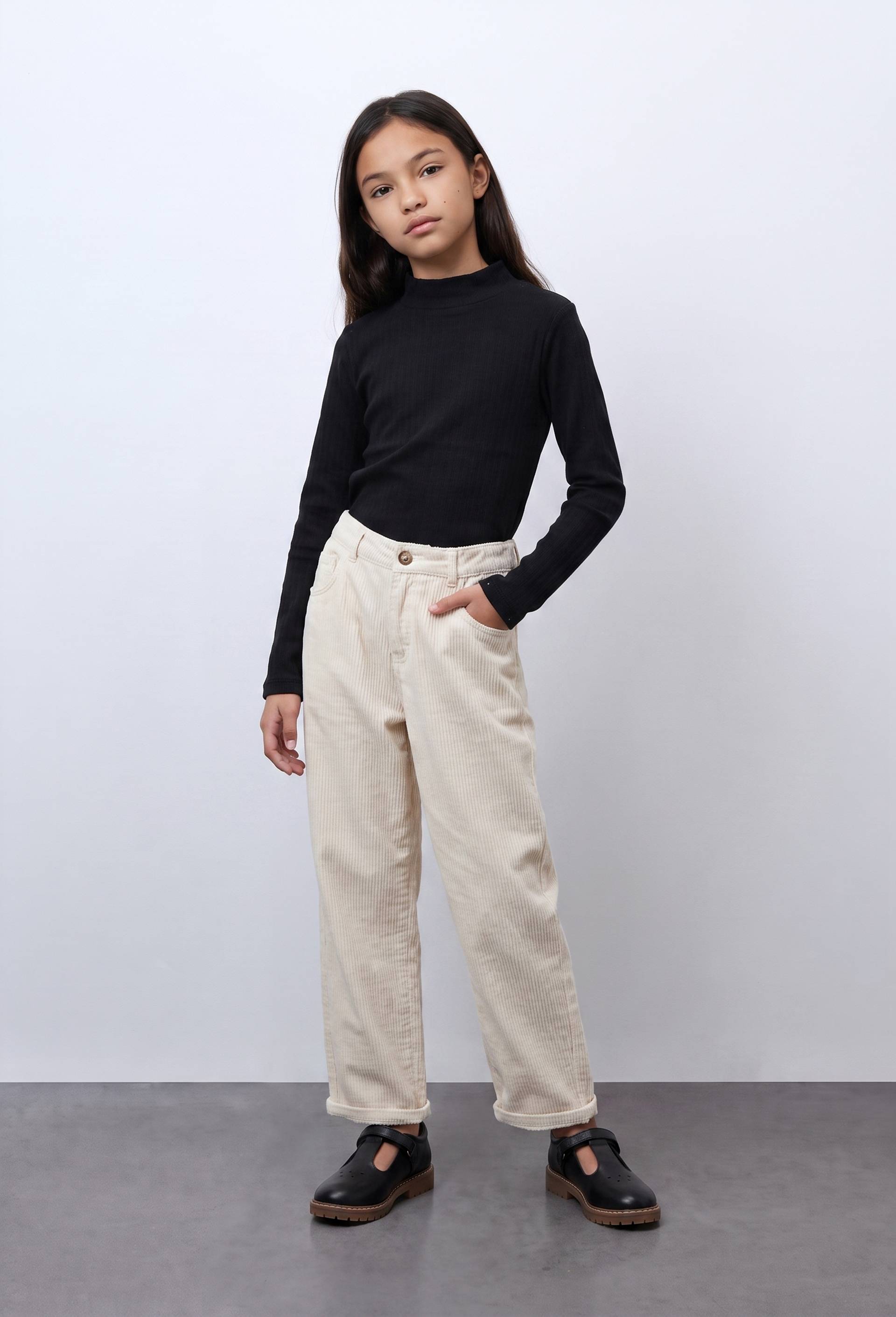 Pantalon uni en velours c&ocirc;tel&eacute;, Beige clair, large image number 0