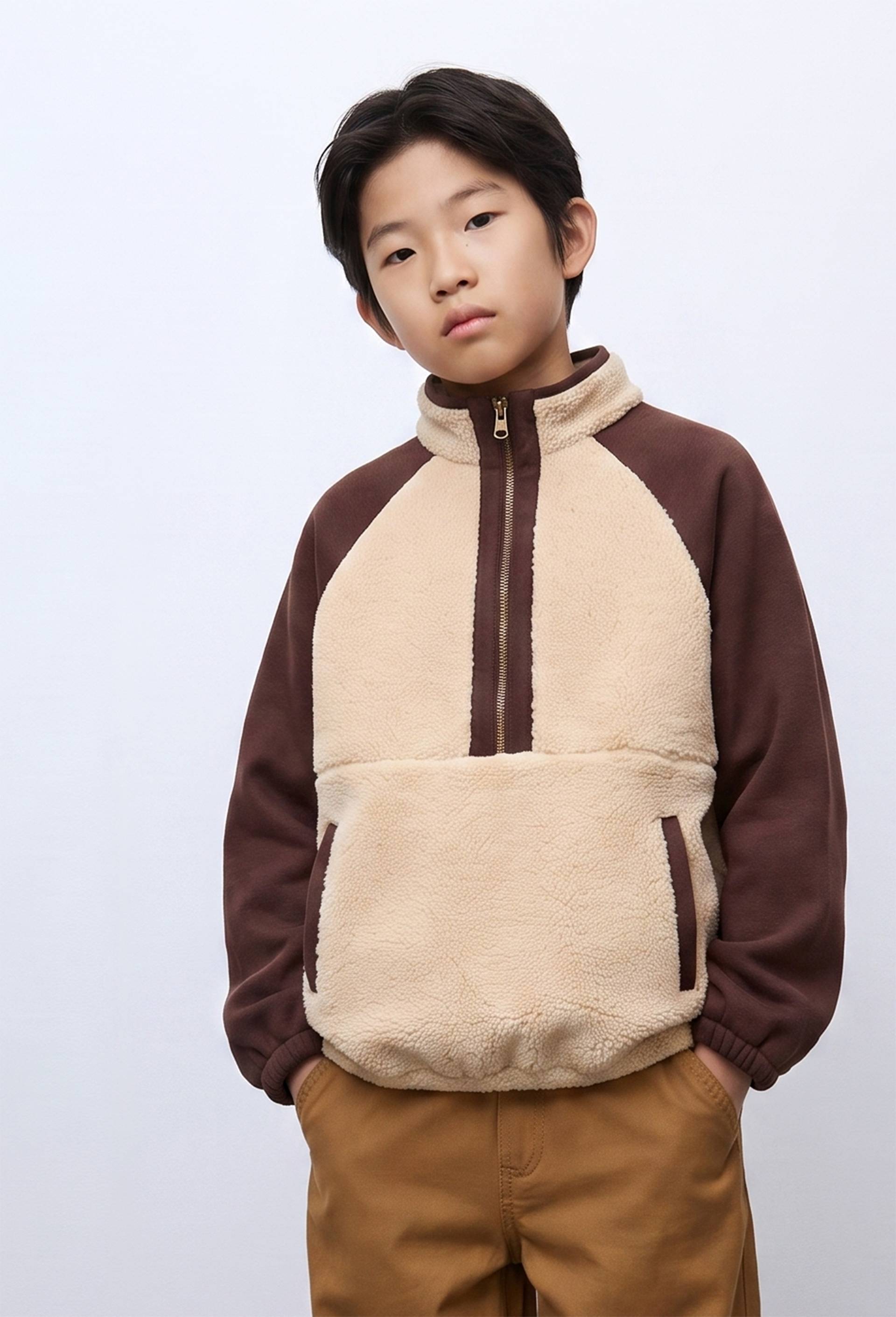 Sweat en sherpa avec poche kangourou, Brun fonc&eacute;, large image number 0