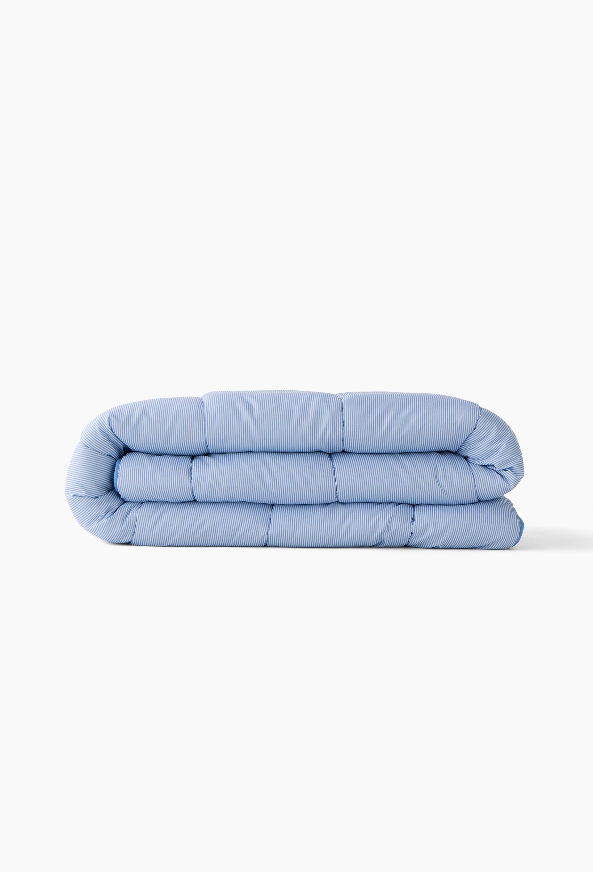 Couette couleur raye, 100% polyester, microfibres, Bleu, large image number 1.0