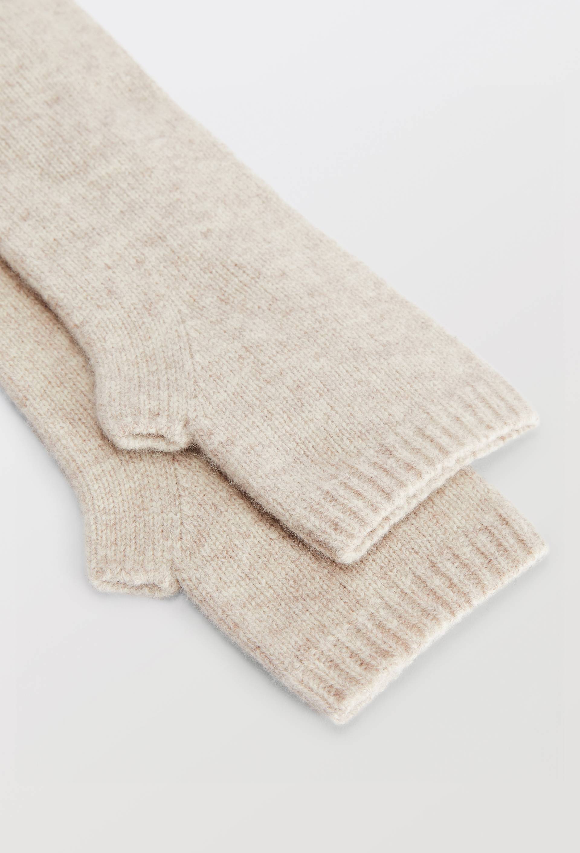 Manchettes longues, Beige clair, large image number 1