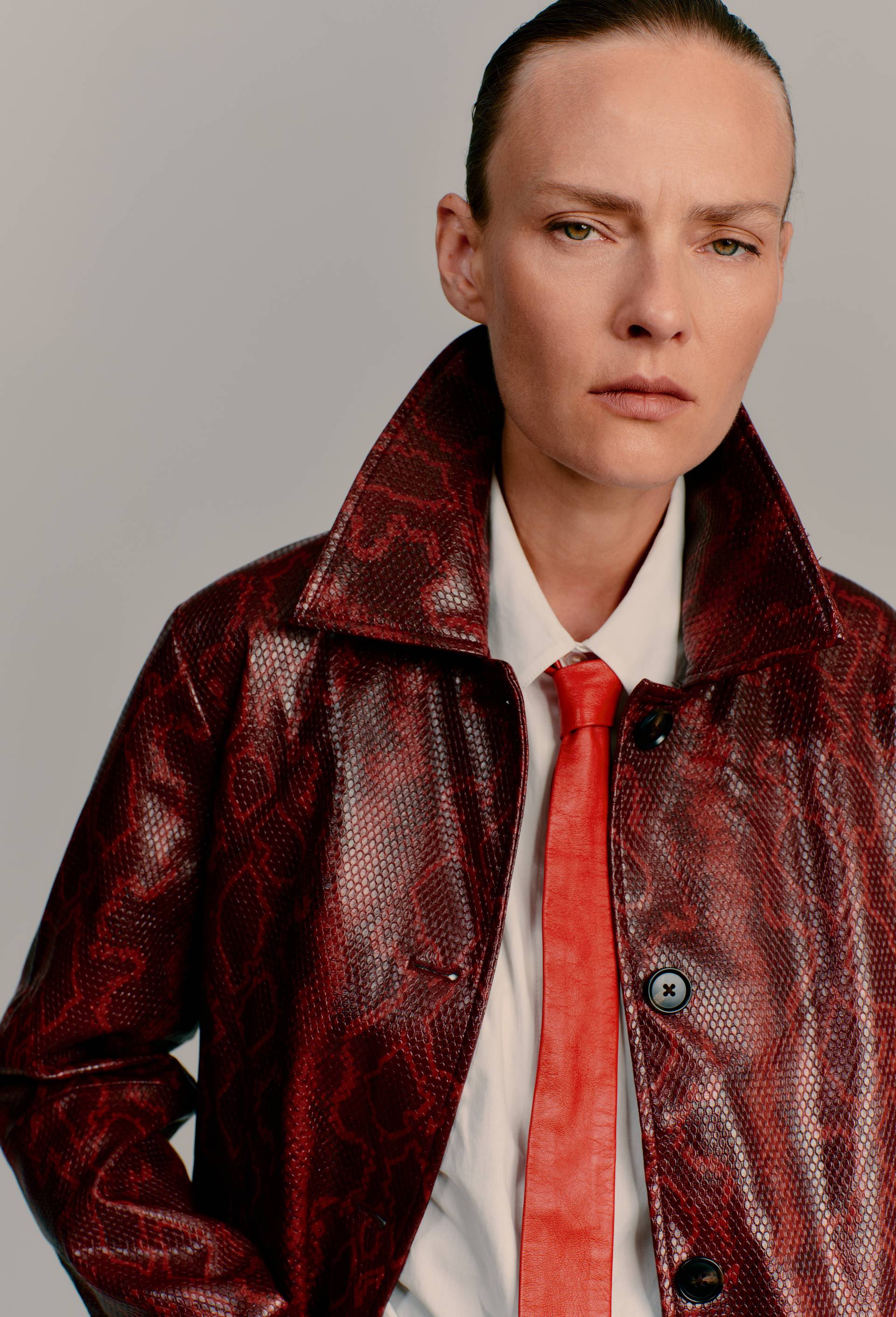Manteau mi-long effet python, Rouge fonc&eacute;, large image number 1
