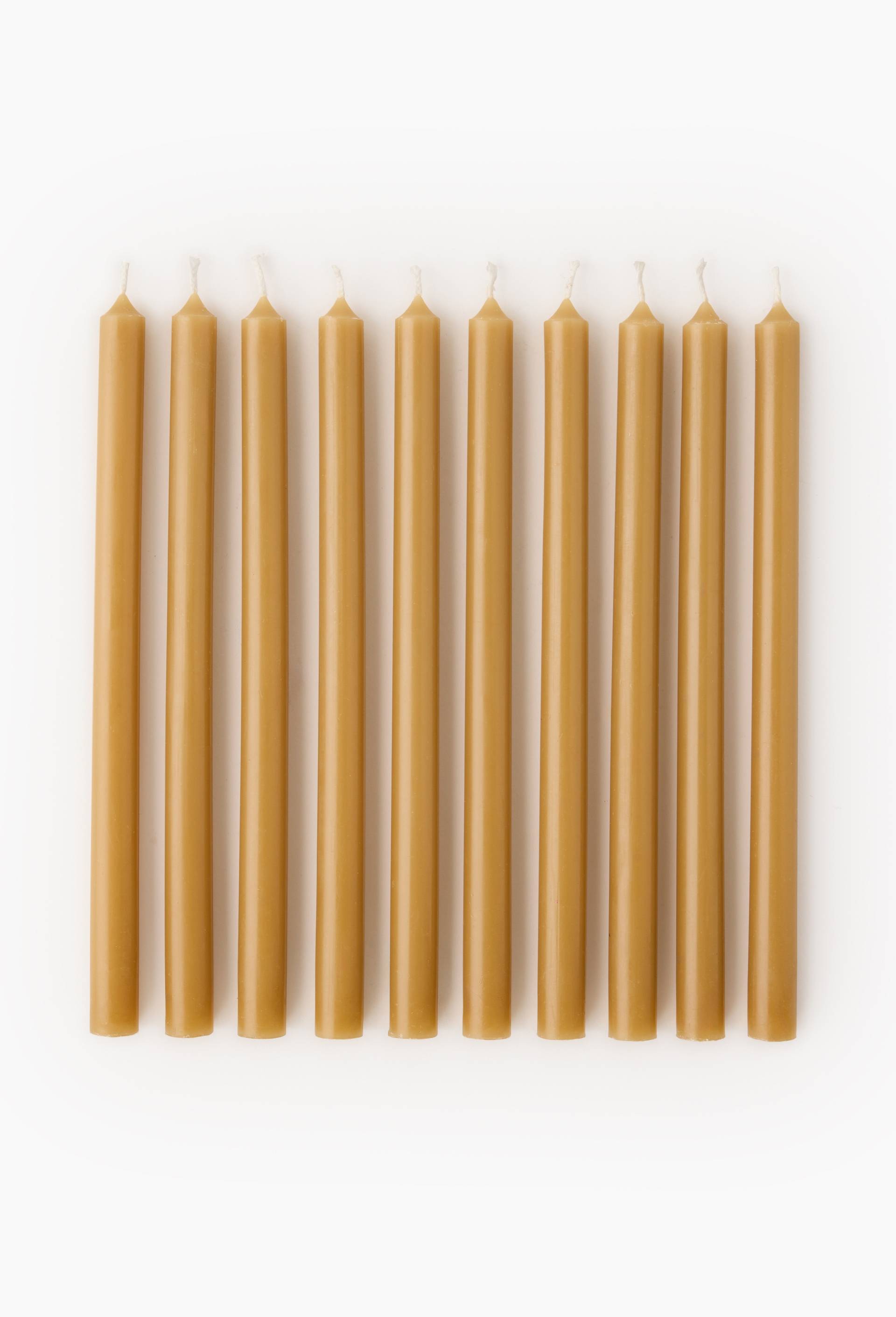 Lot de 10 bougies fines vertes, 1,3xh20cm en cire, Jaune fonc&eacute;, large image number 0.0