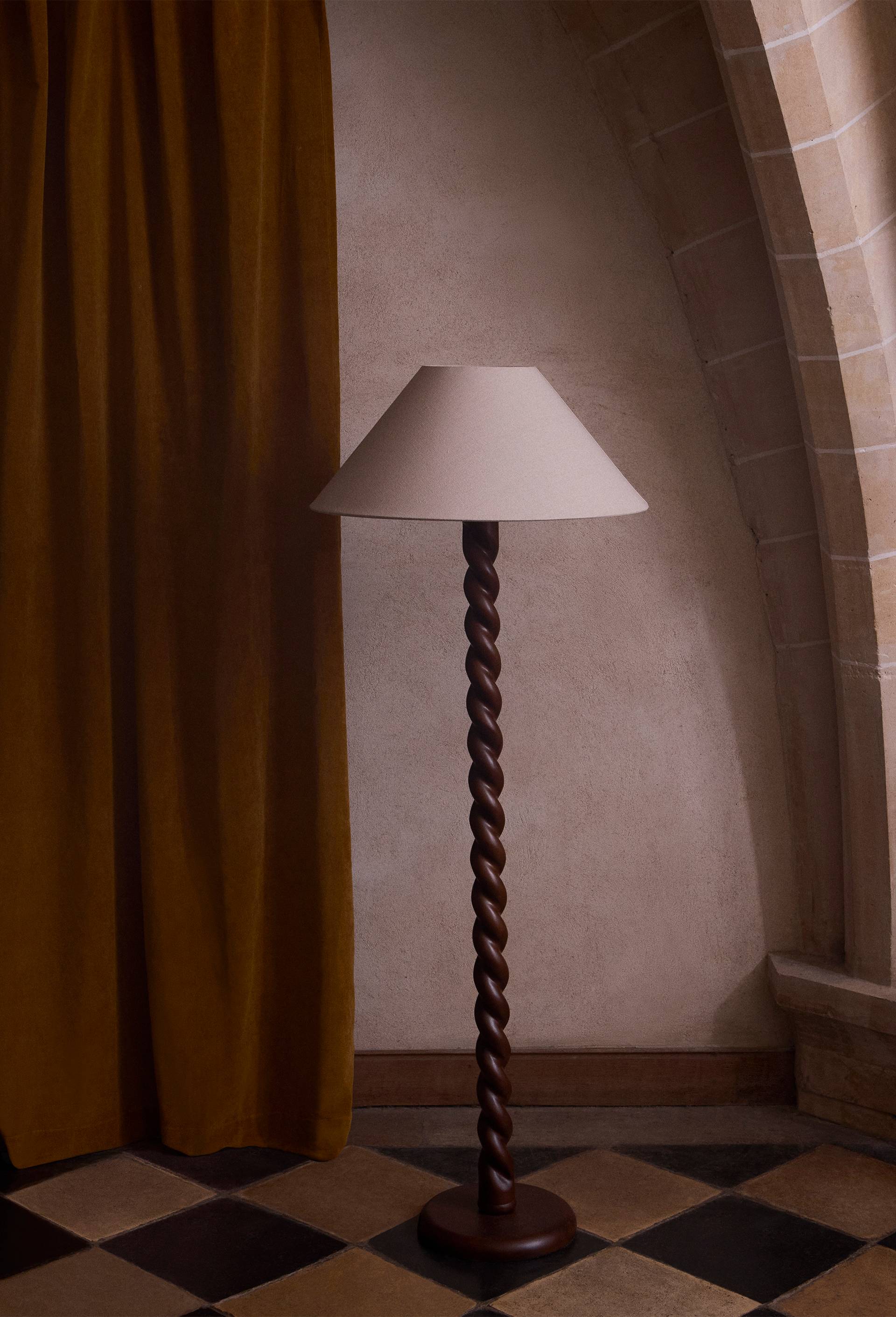 Lampadaire , 35xH152cm, en bois, Brun, large image number 0.0