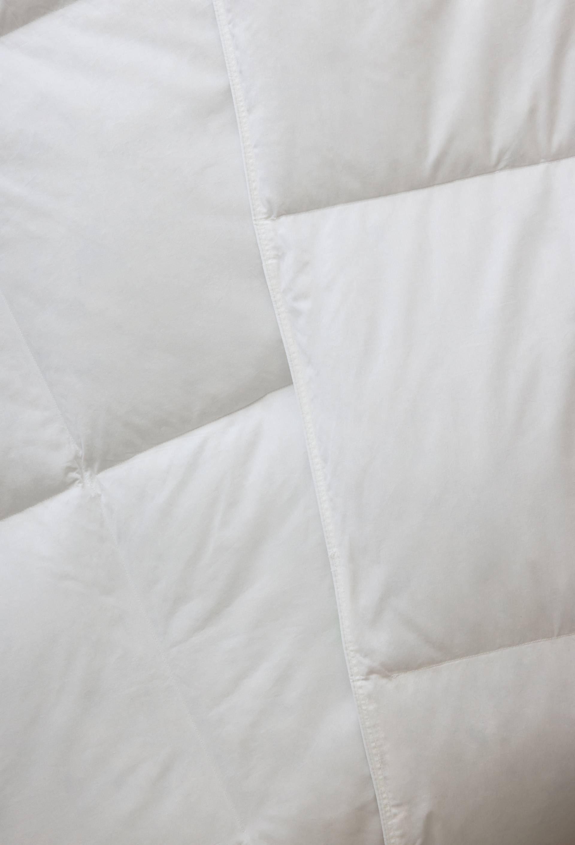 Couette temp&eacute;r&eacute;e Dunlopillo 220x240 cm, 30% duvet de canard,, Blanc, large image number 2.0