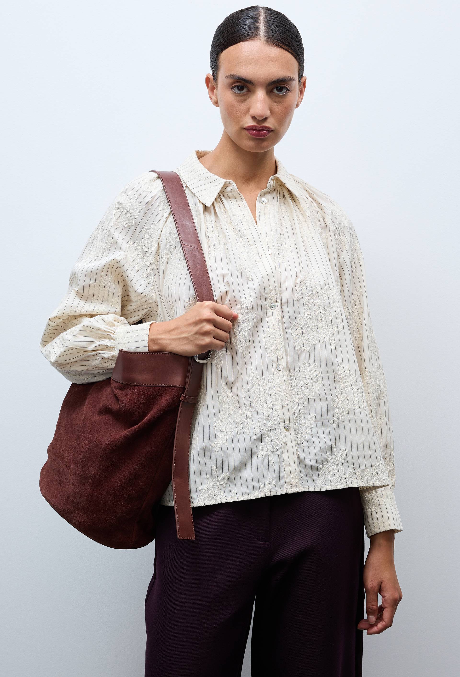 Chemise manches longues ray&eacute;e avec d&eacute;tail de broderie en coton BIO GOTS, Ecru, large image number 0