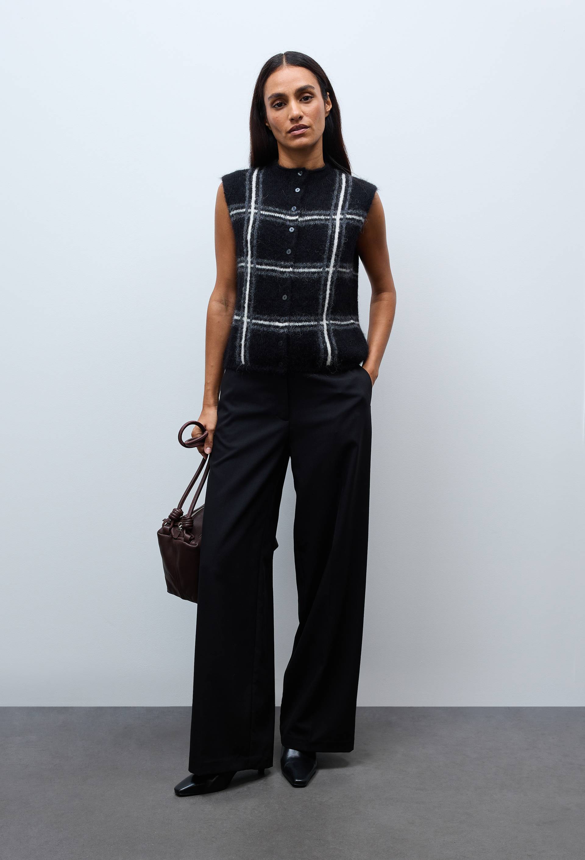 Pantalon de tailleur, Noir, large image number 0.0