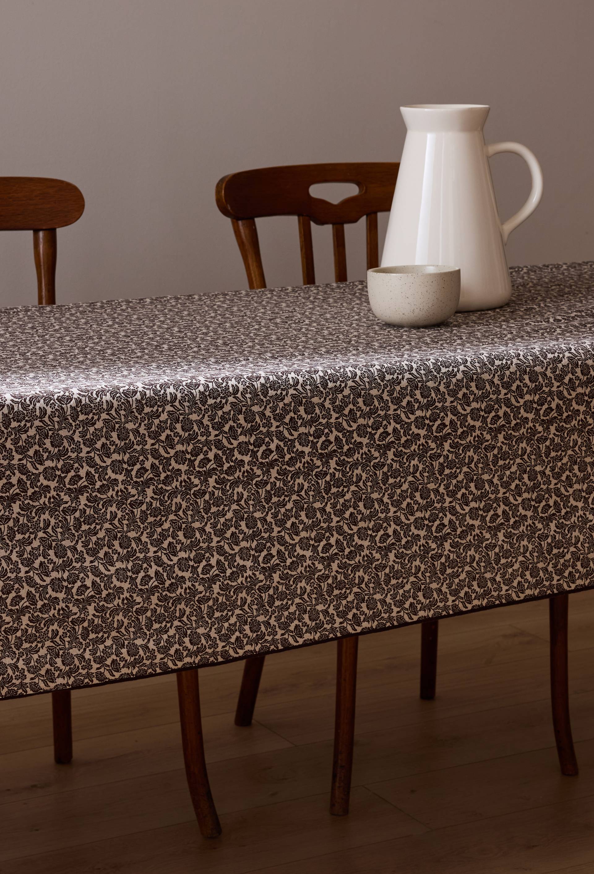 Nappe imprim&eacute;e, 170x250cm, 55% coton- 45% lin, Brun fonc&eacute;, large image number 0.0