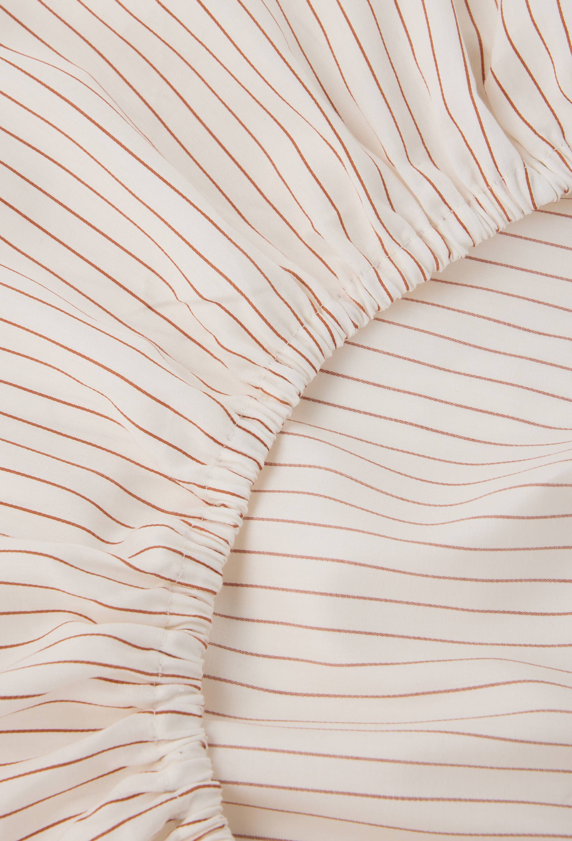 Drap housse ray&eacute;, 160x200 cm, bonnet 27 cm, en satin de coton bio, Brun fonc&eacute;, large image number 1