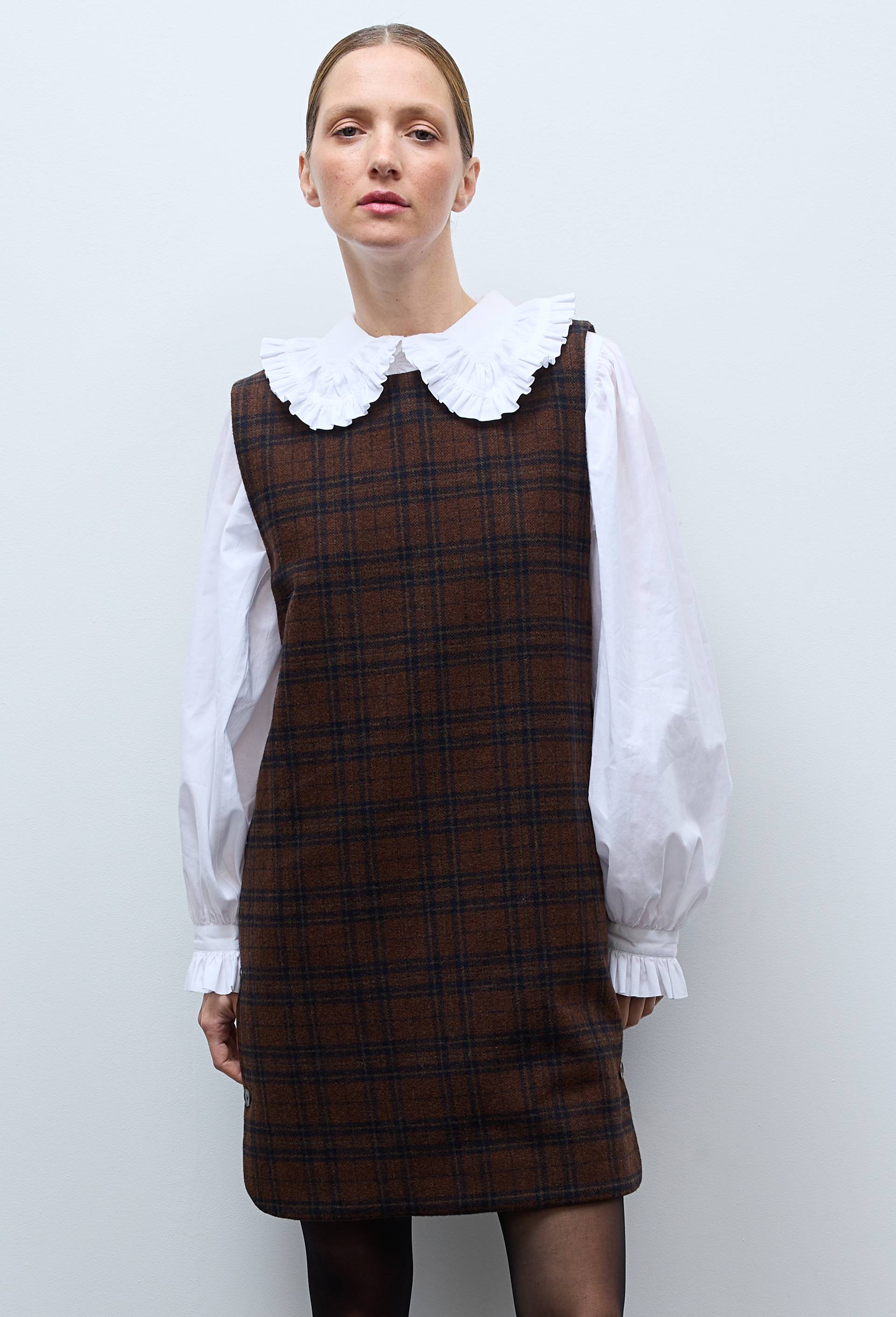 Robe courte sans manches contenant de la laine, Brun, large image number 0.0