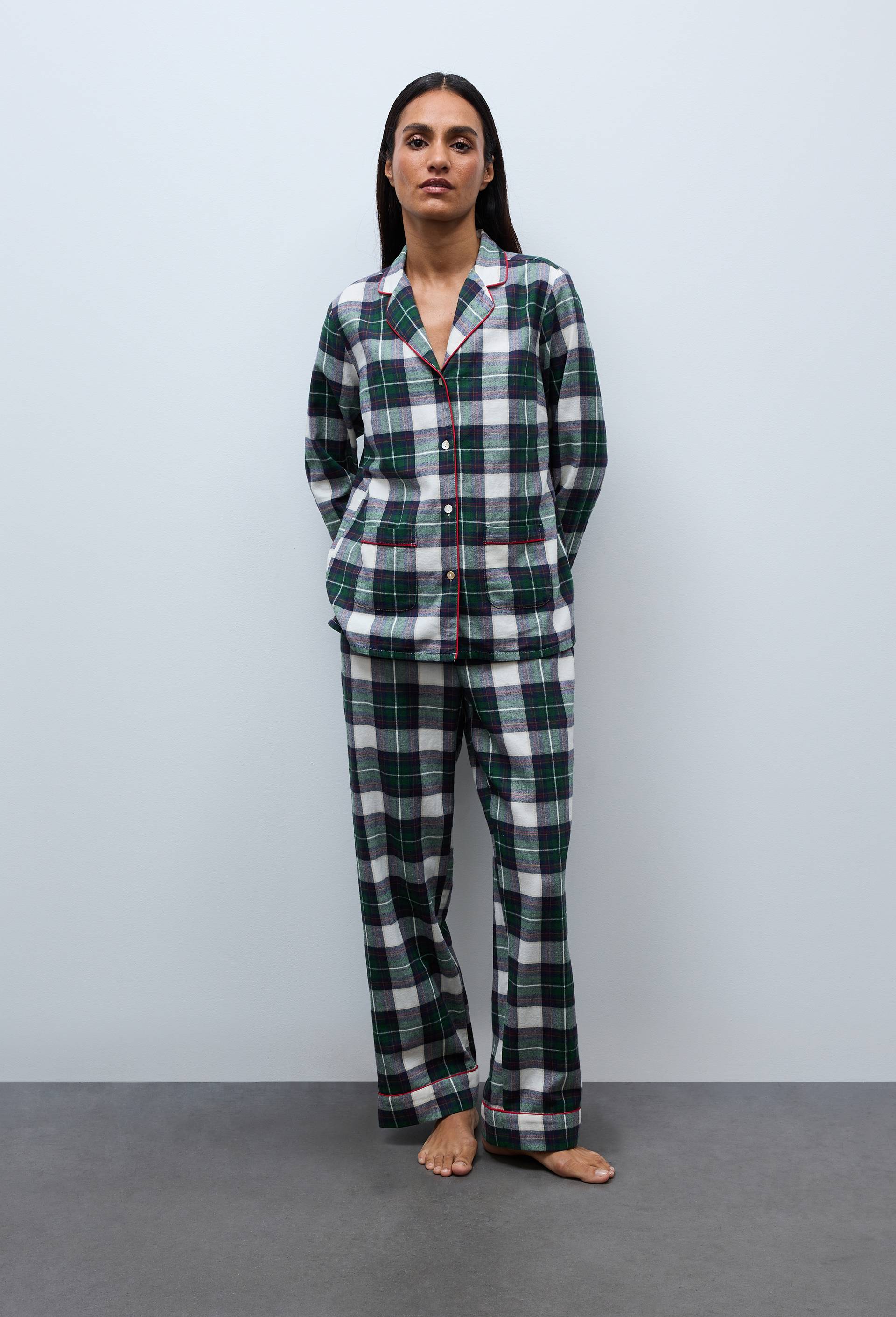 Pyjama col tailleur &agrave; carreaux en flanelle 100% coton BIO GOTS, Vert fonc&eacute;, swatch image