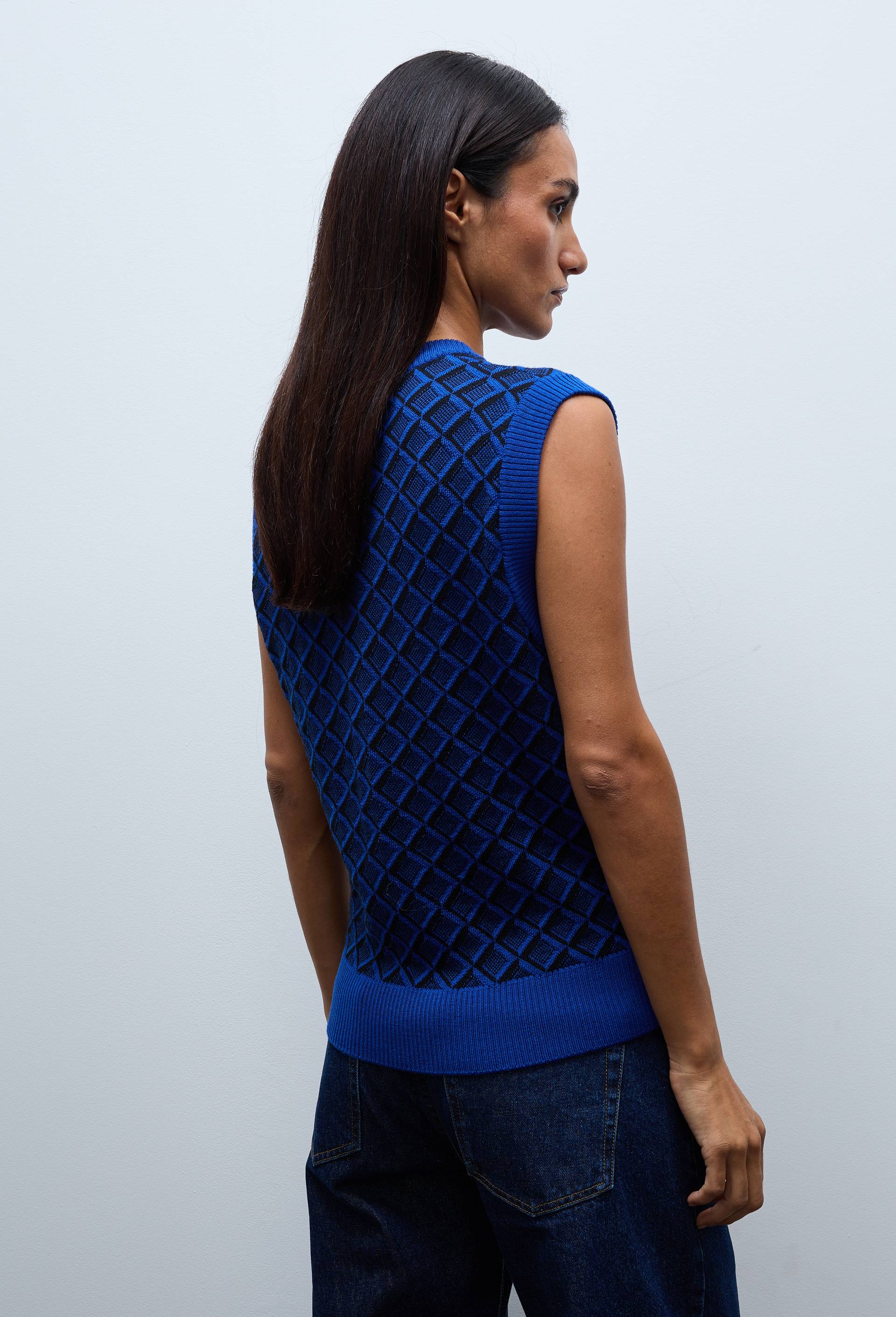 Pull sans manche &agrave; motifs, contenant de la Laine M&eacute;rinos, Bleu, large image number 1