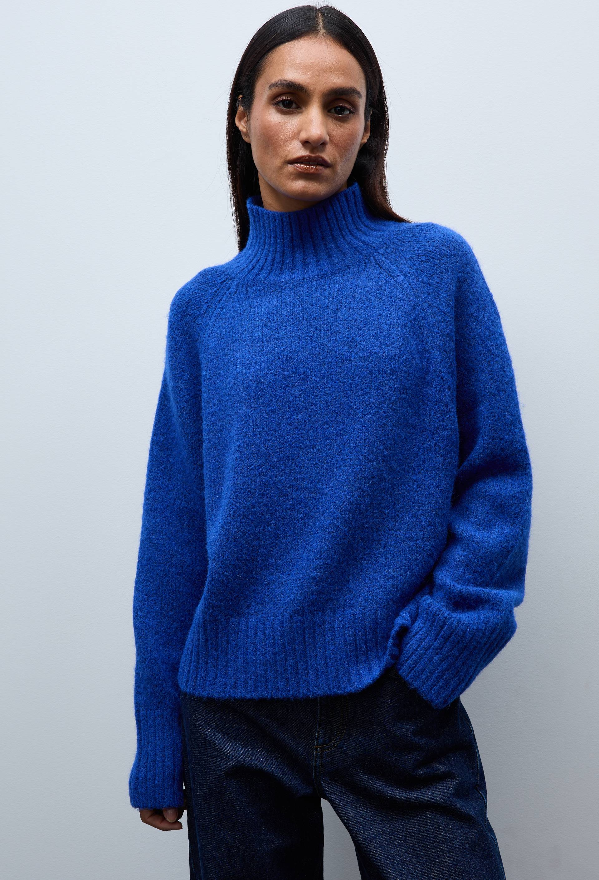 Pull manches longues &agrave; col montant contenant de l'alpaga, Bleu, swatch image