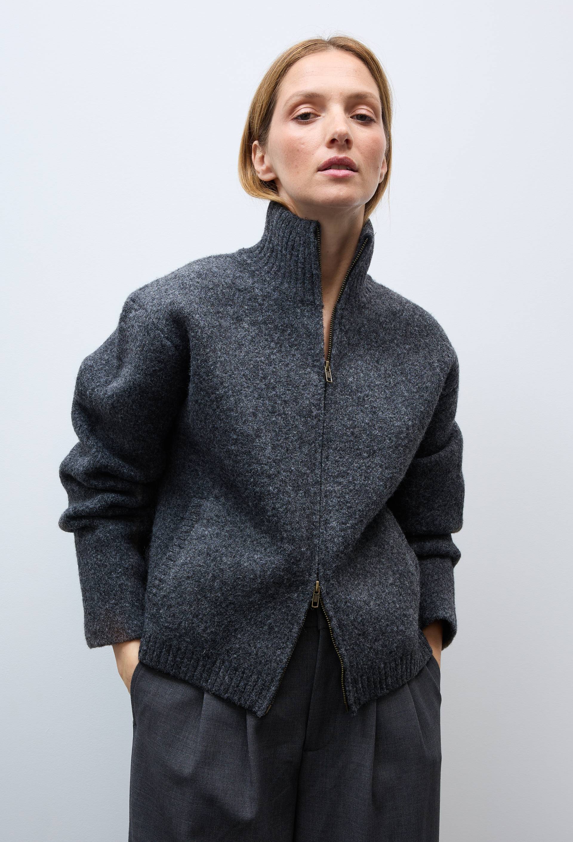 Veste zipp&eacute;e unie contenant de la laine, Gris fonc&eacute;, large image number 1