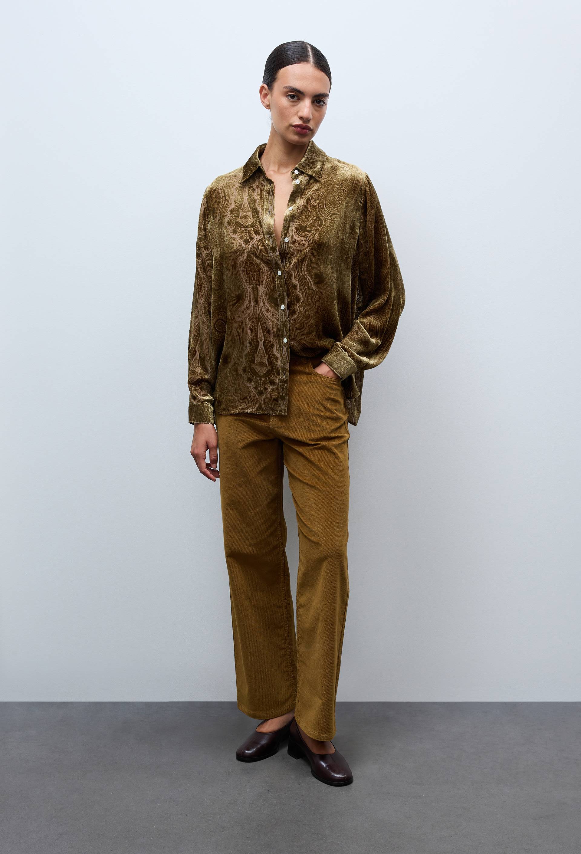 Pantalon large en velours, Jaune fonc&eacute;, large image number 0
