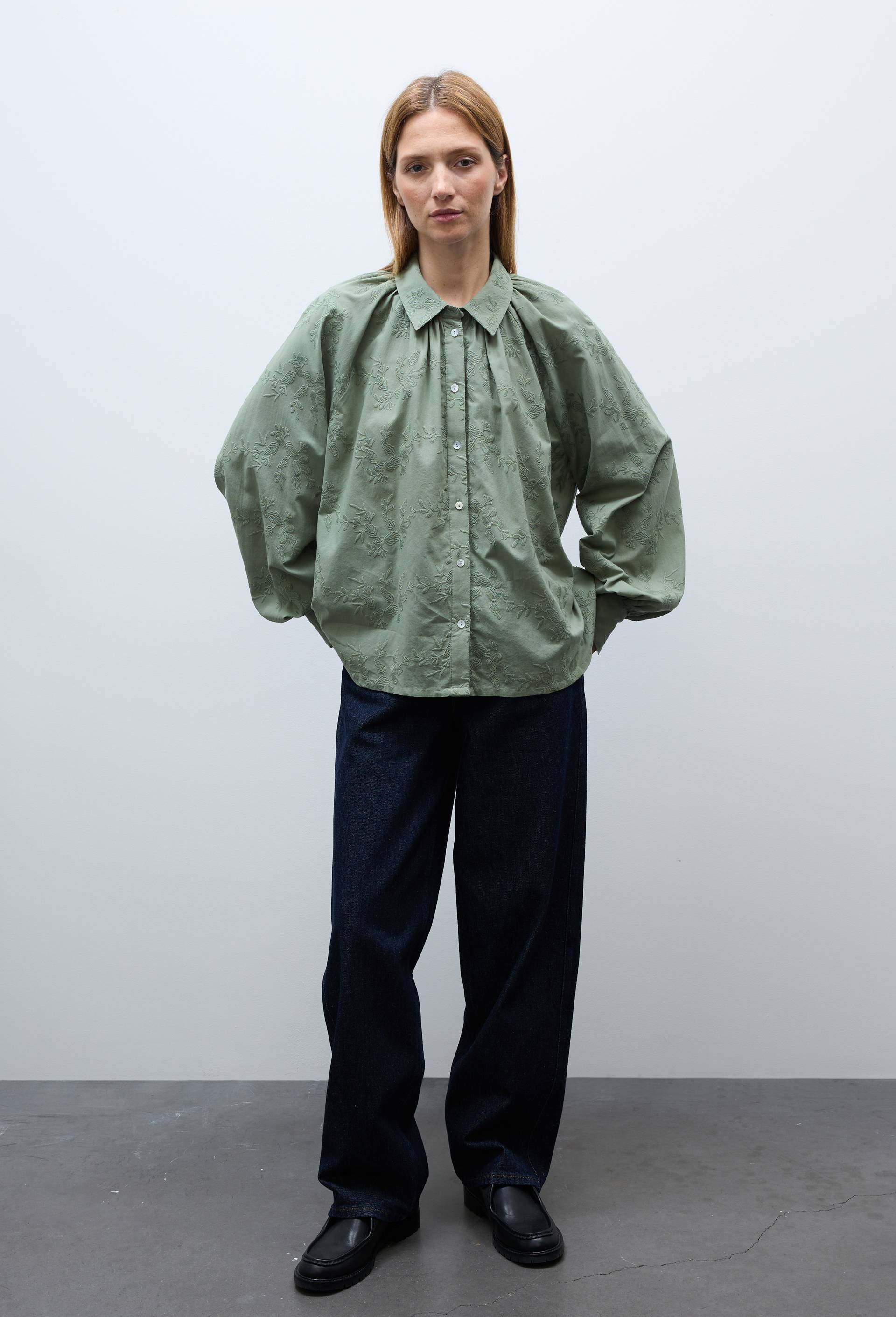 Chemise manches longues brod&eacute;e en coton BIO GOTS, Vert, large image number 1