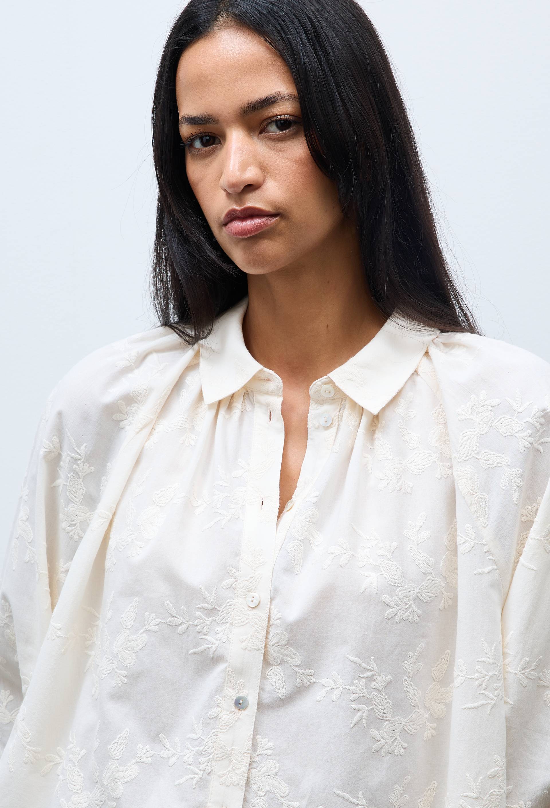 Chemise manches longues brod&eacute;e en coton BIO GOTS, Ecru, large image number 1