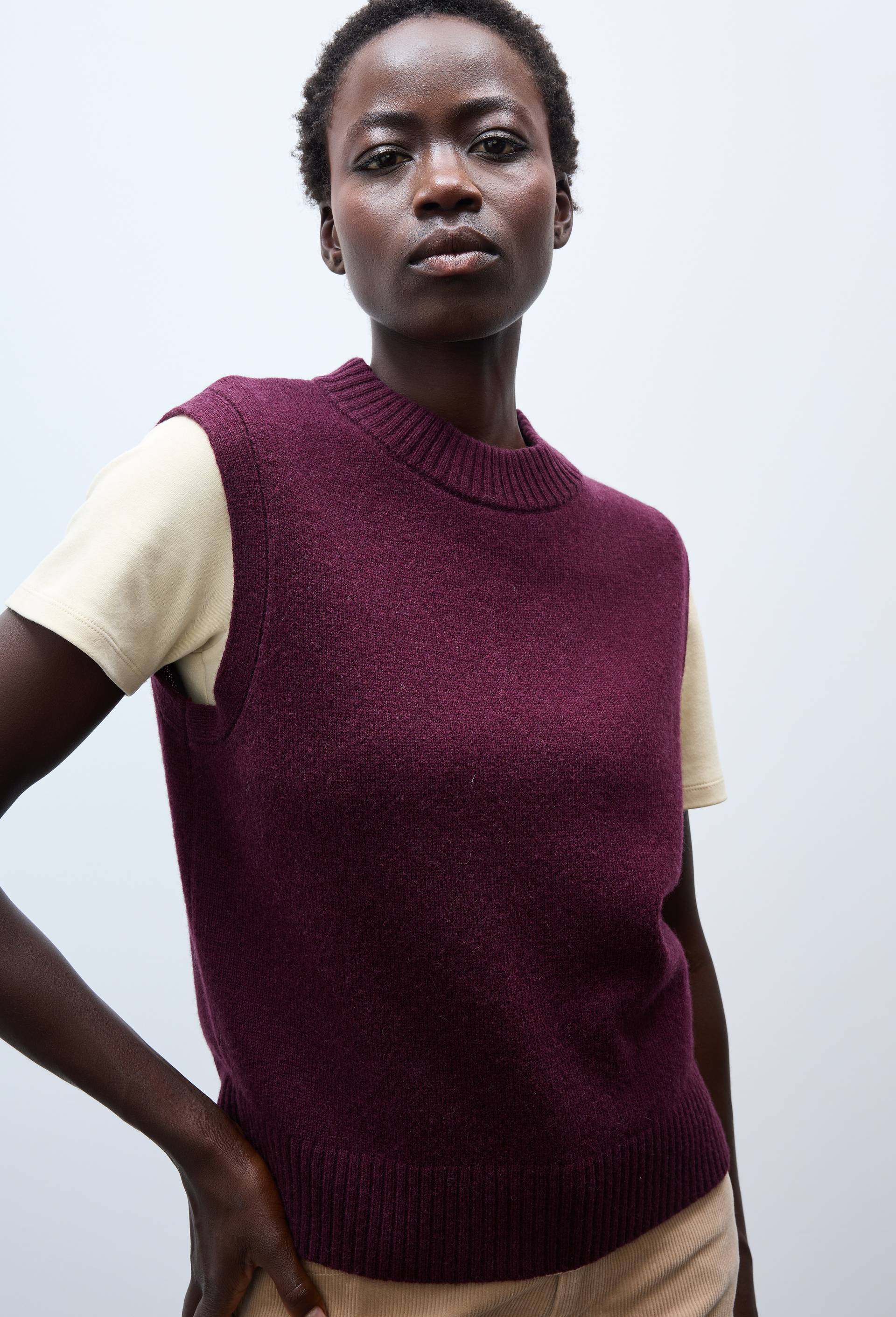Pull sans manches en laine, Rouge fonc&eacute;, large image number 0.0