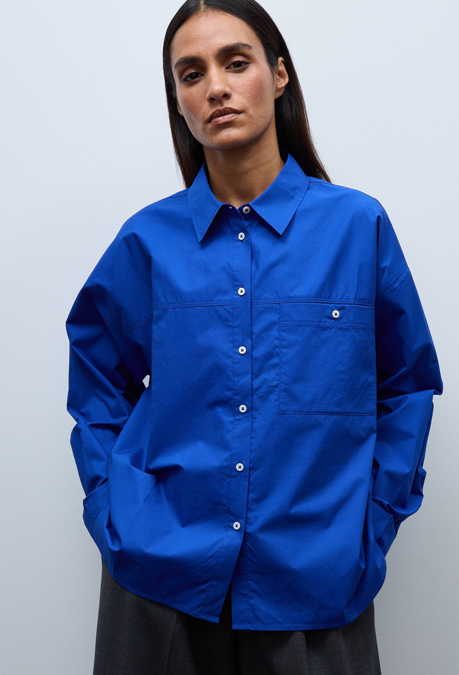 Chemise manches longues unie en coton BIO GOTS, Bleu, large image number 1.0