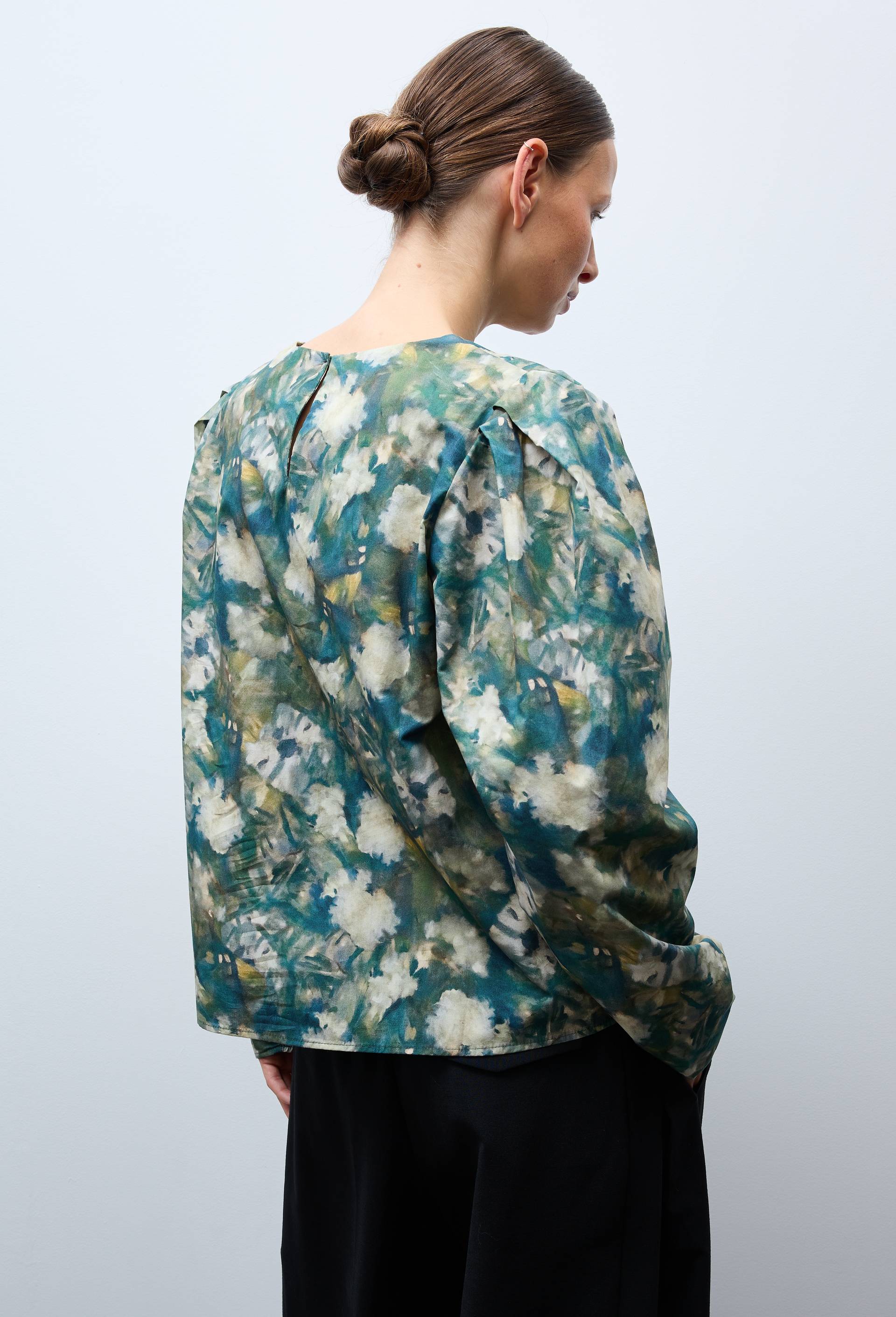 Blouse avec manches bouffantes &agrave; motif floral en coton - MUS&Eacute;E D'ORSAY x MONOPRIX, Vert, large image number 3