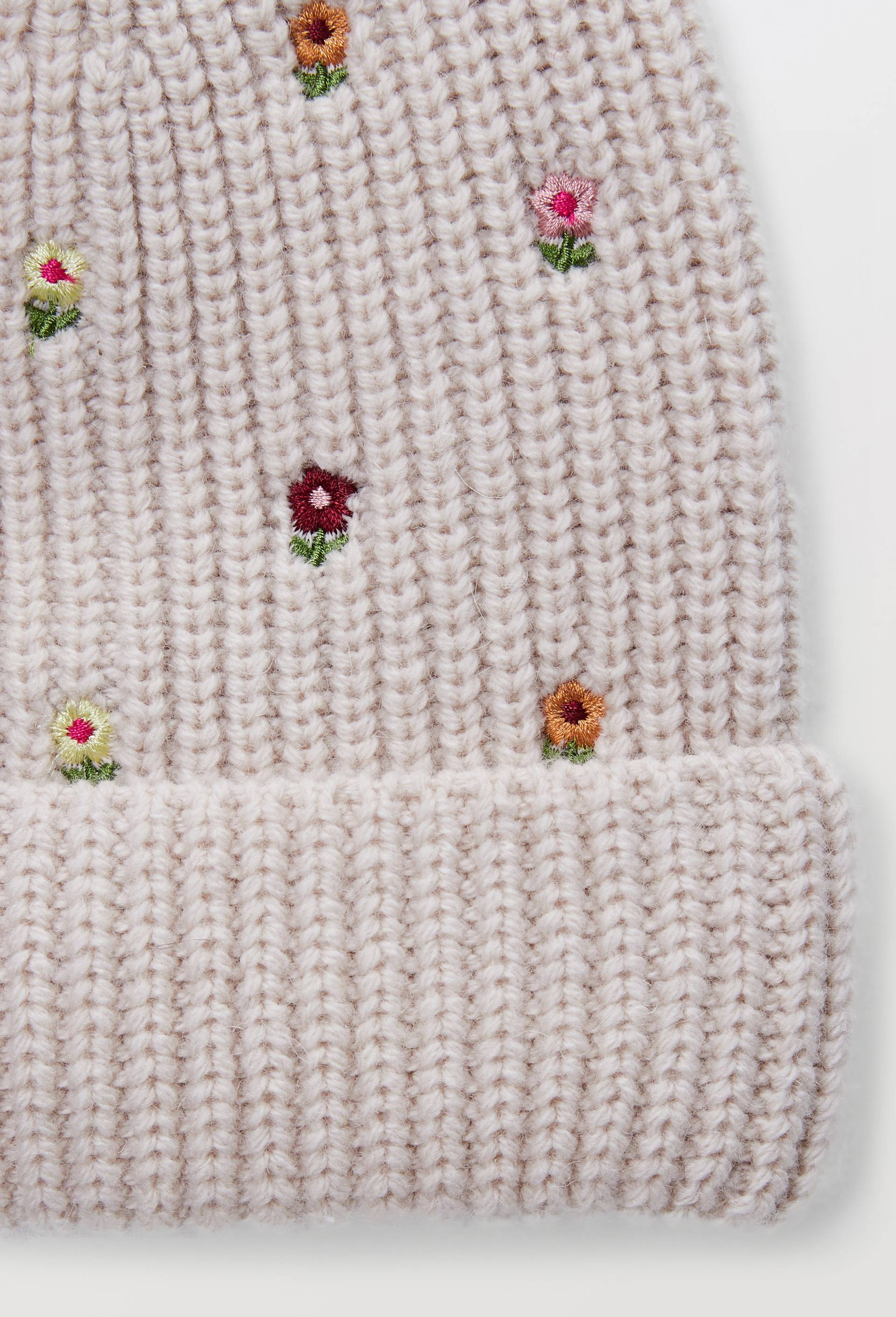 Bonnet brod&eacute; fleur, Ecru, large image number 1.0