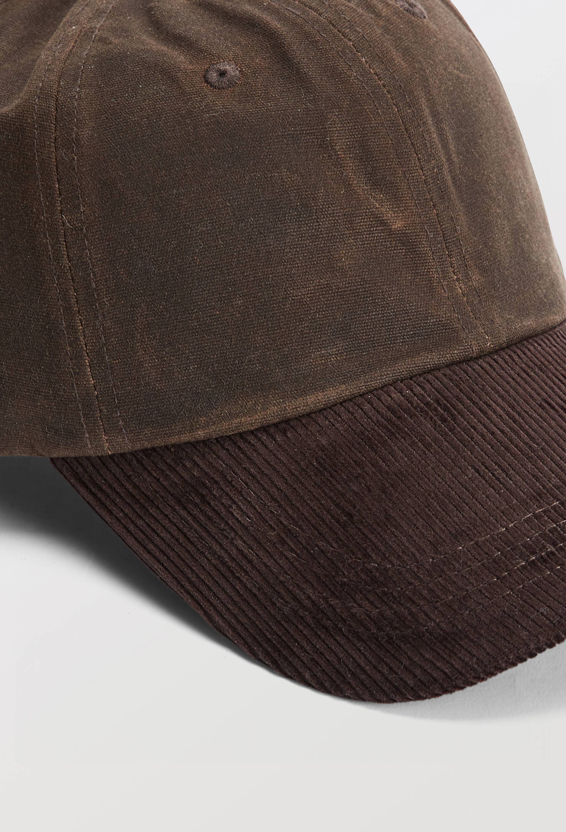 Casquette en toile cir&eacute;e, Brun fonc&eacute;, large image number 2.0