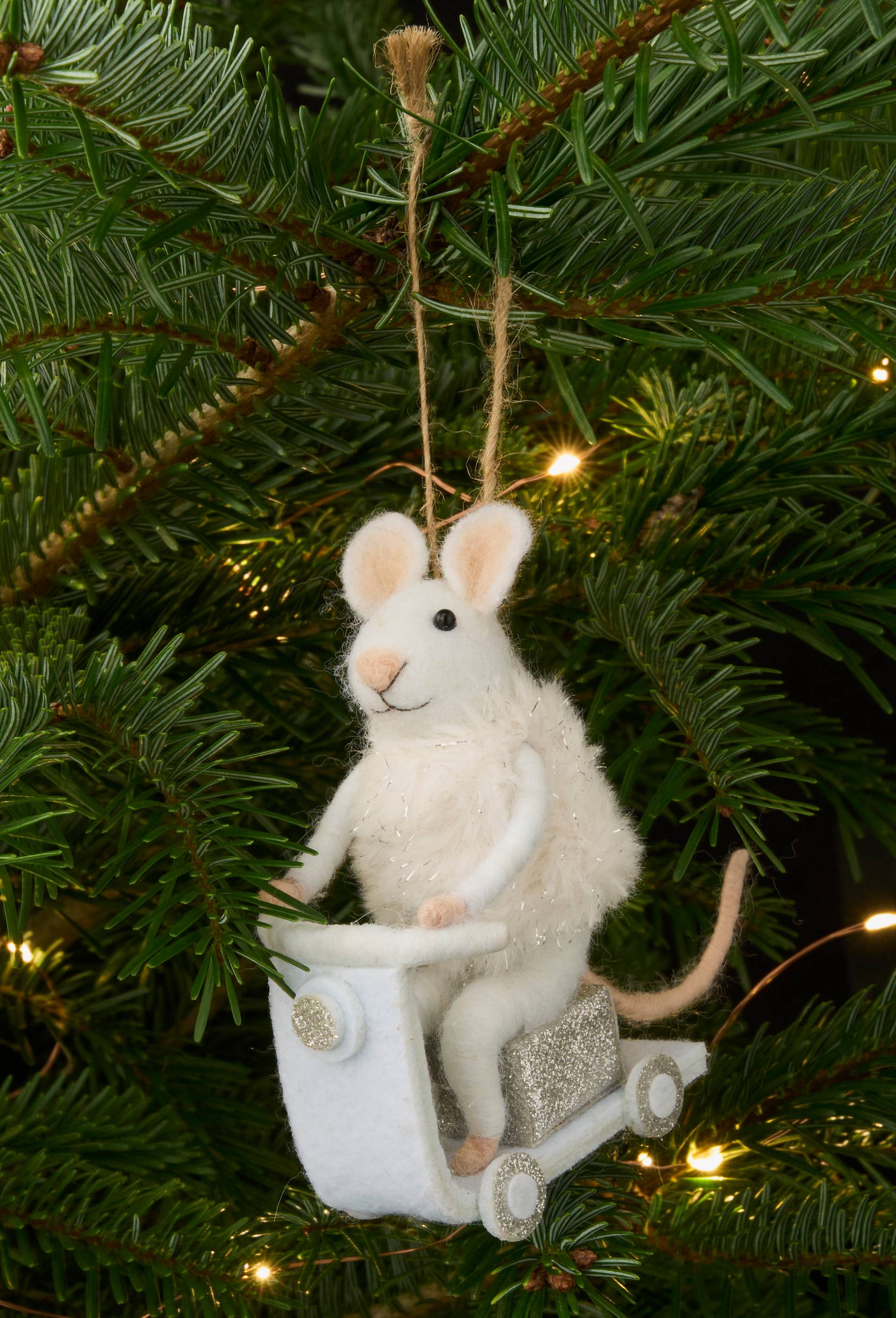 Ornement souris blanche sur scooter, 8x4x12cm, en laine, Blanc, large image number 0