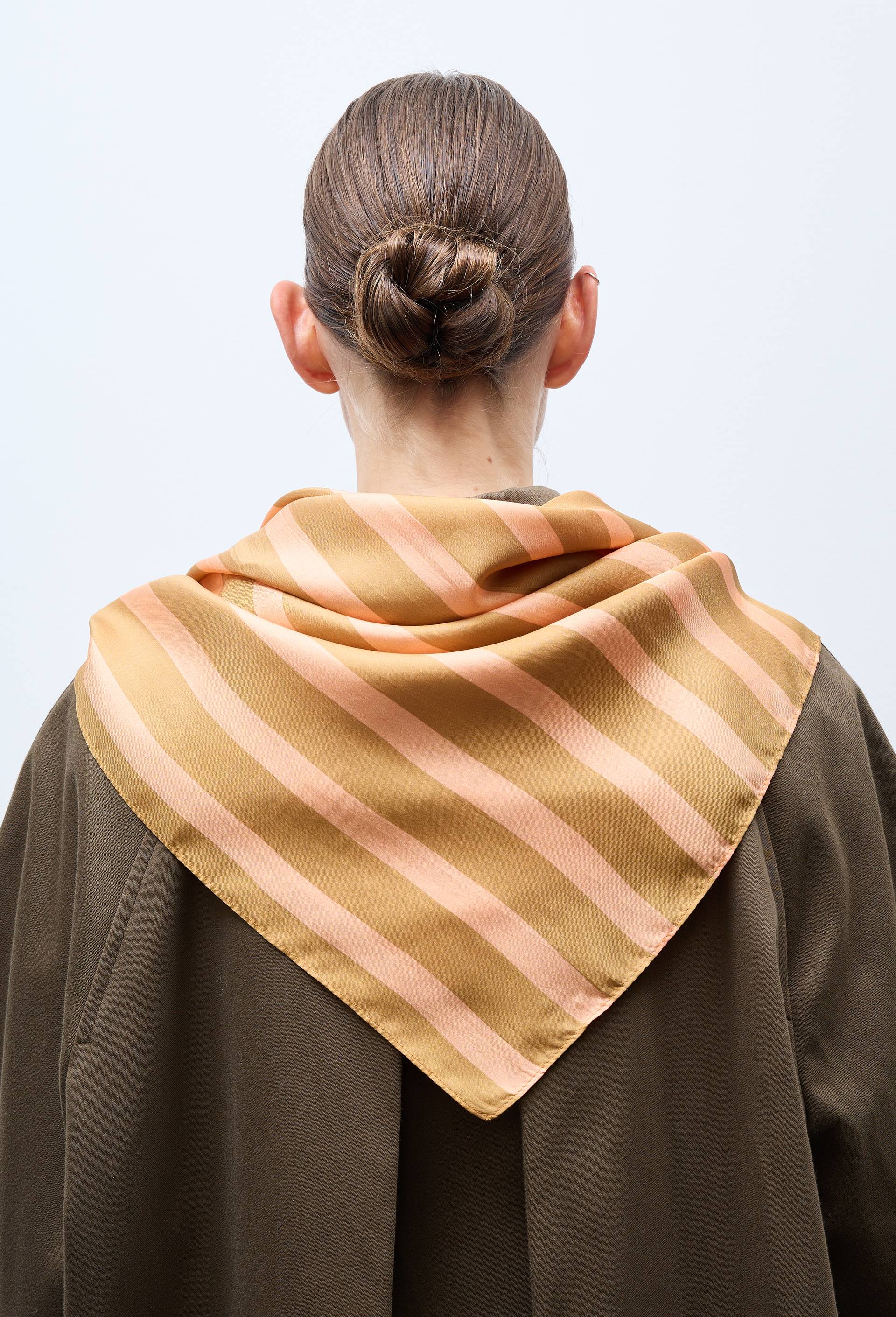 Foulard &agrave; rayures en soie, OEKOTEX - MUS&Eacute;E D'ORSAY x MONOPRIX, Rose, large image number 2
