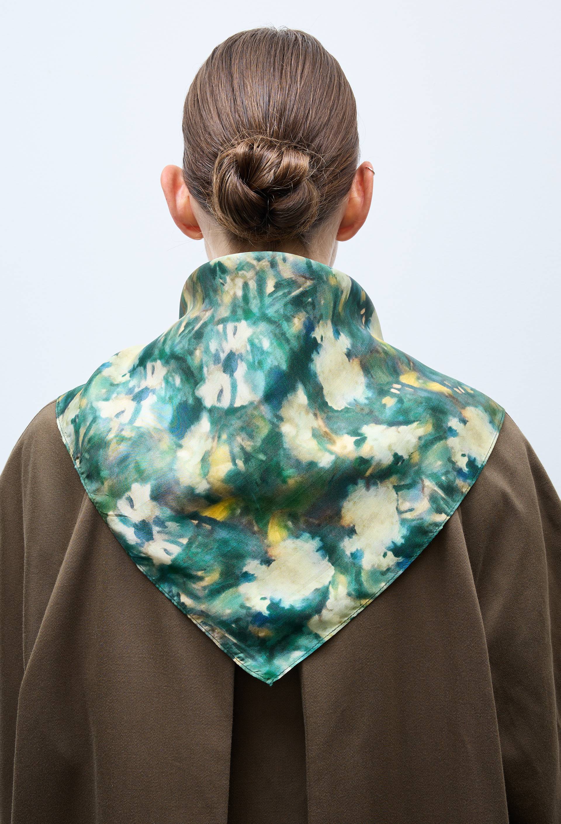 Foulard &agrave; motif floral en soie, OEKOTEX - MUS&Eacute;E D'ORSAY x MONOPRIX, Vert, large image number 3