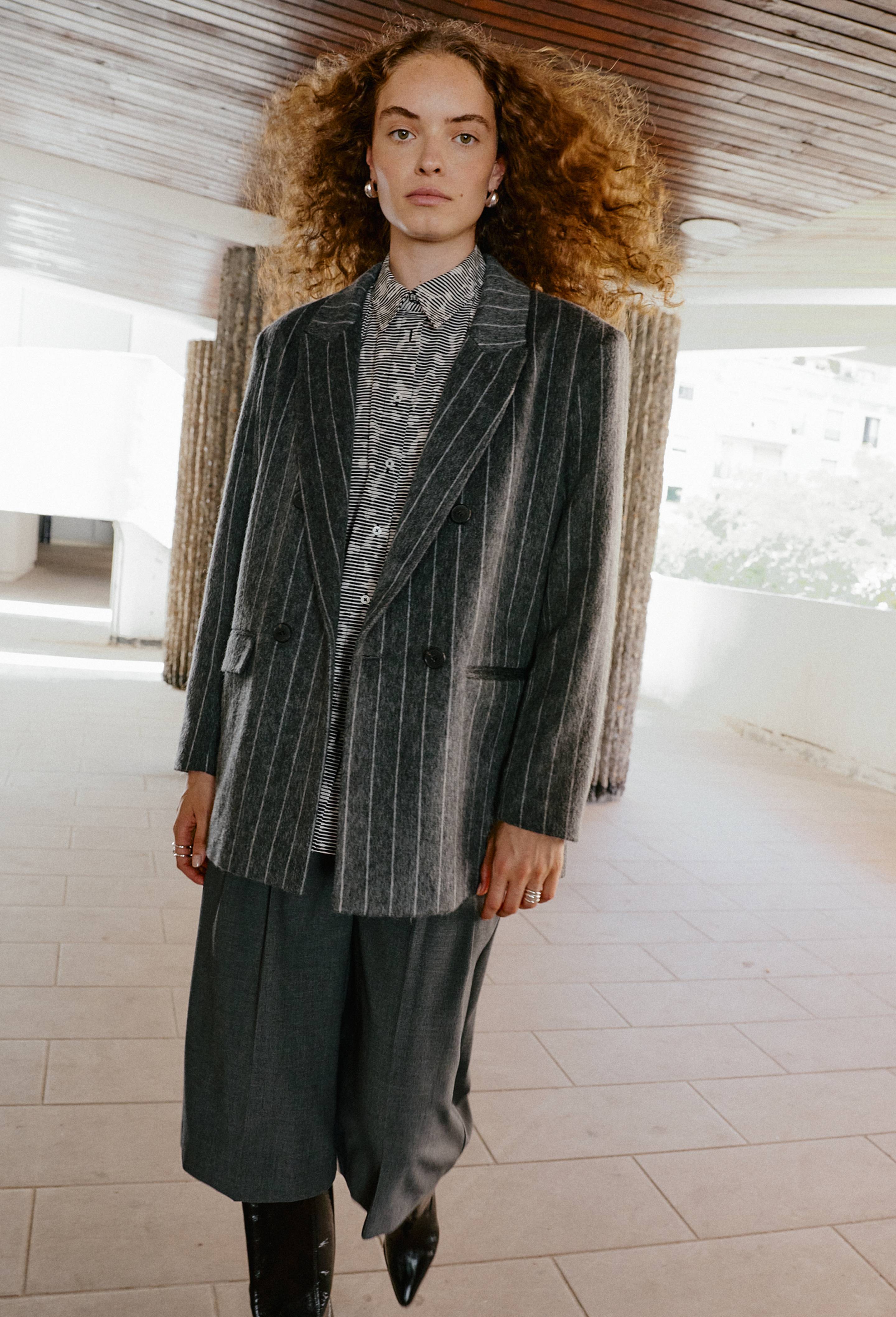 Veste blazer ray&eacute;e contenant de la laine, Gris, large image number 0.0