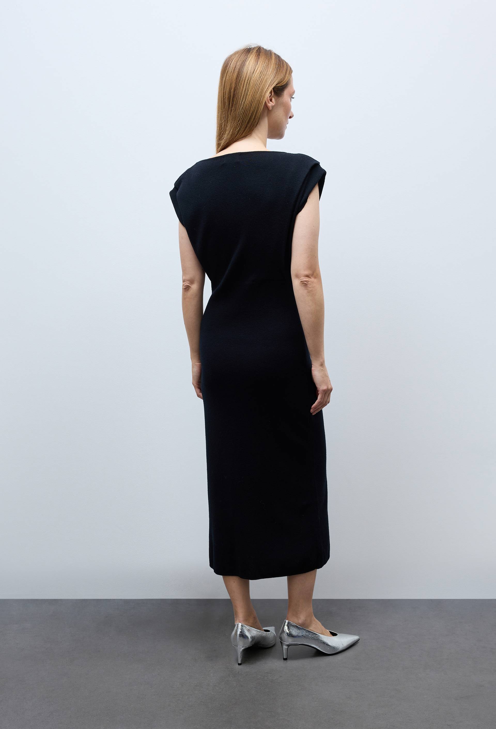 Robe midi sans manches contenant de la laine, Noir, large image number 1.0