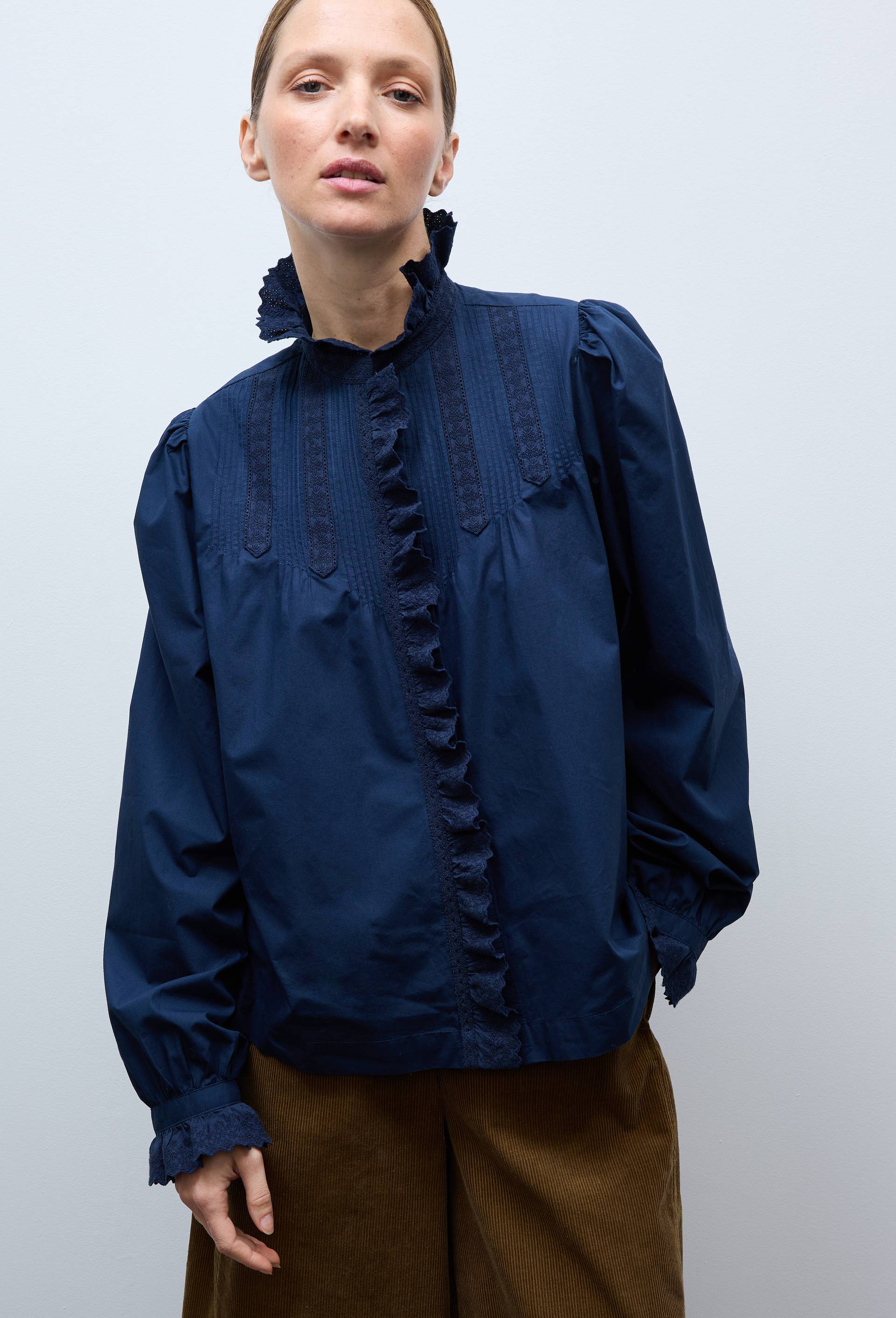 Chemise manches longues brod&eacute;e en coton, Bleu fonc&eacute;, swatch image