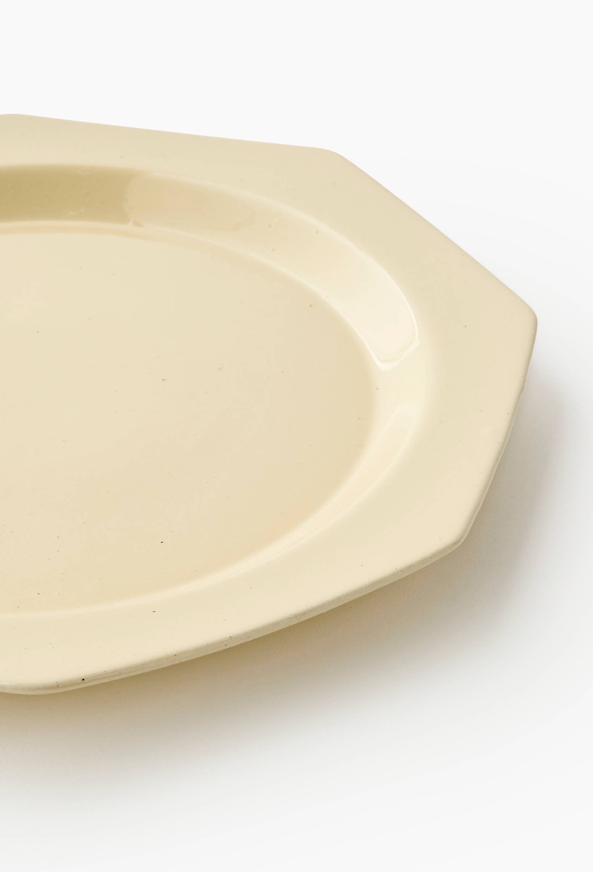 Assiette plate, forme octogonale, 26cm, Ecru, large image number 1.0