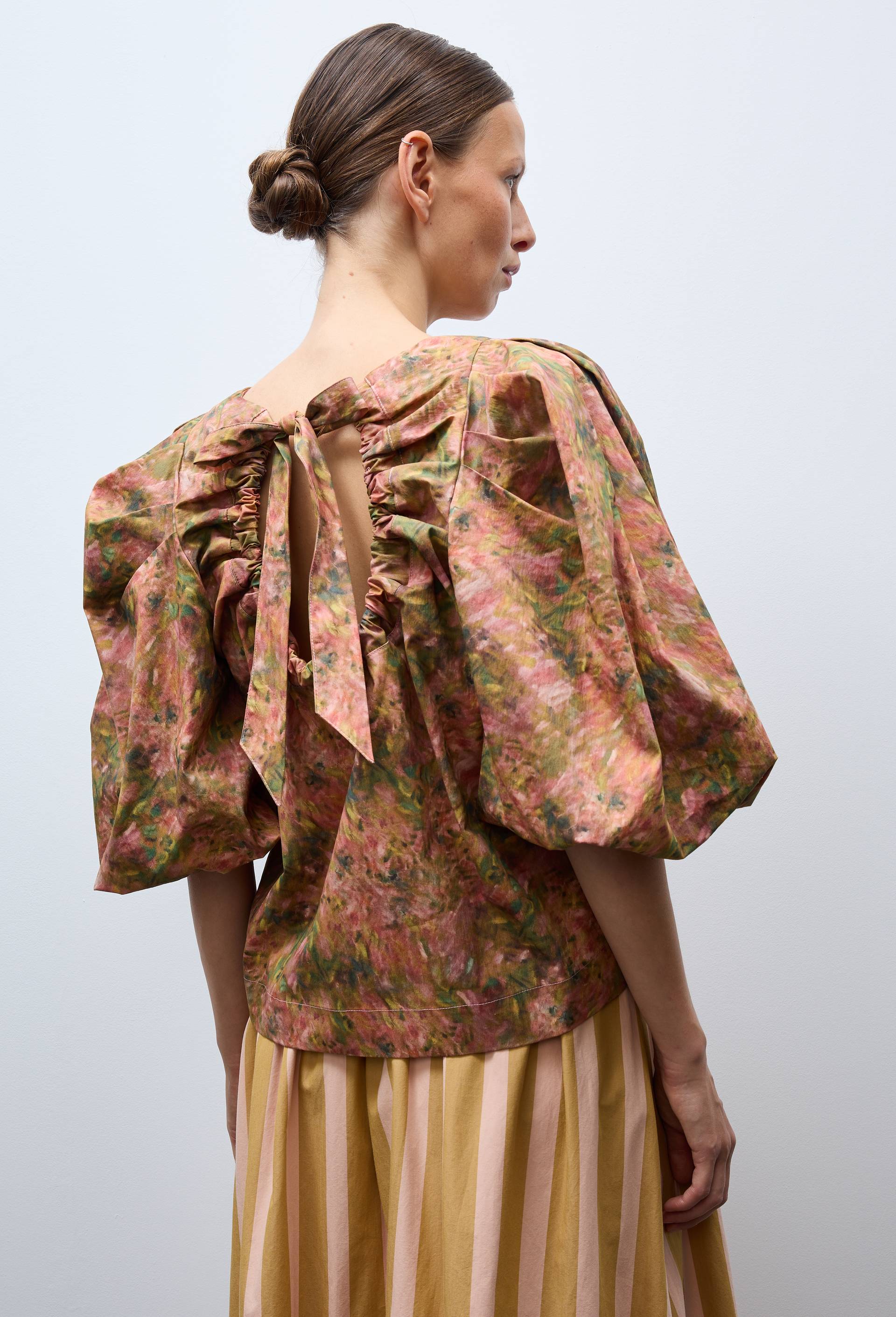 Blouse avec manches bouffantes &agrave; motif floral contenant du coton, OEKOTEX - MUS&Eacute;E D'ORSAY x MONOPRIX, Rose, large image number 4