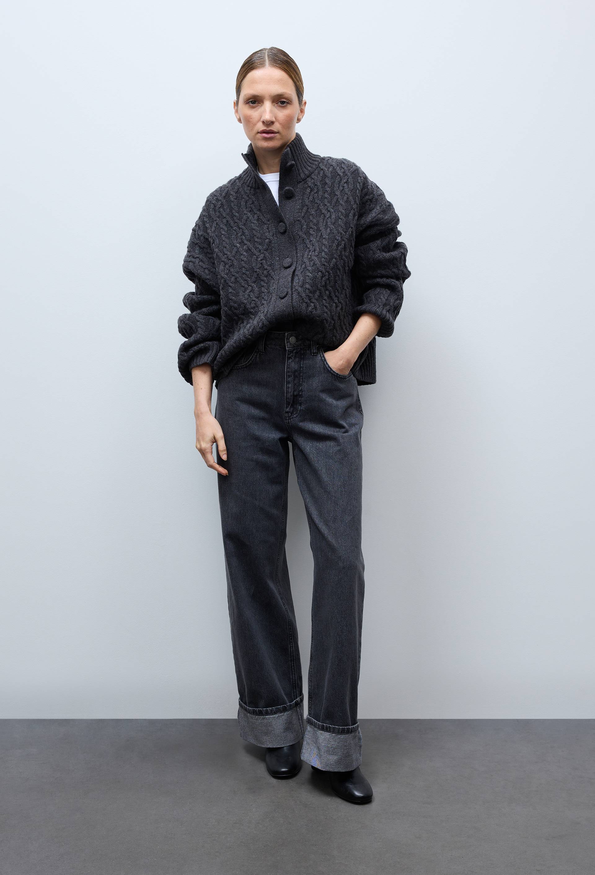 Jean large droit en coton, Gris fonc&eacute;, large image number 0.0