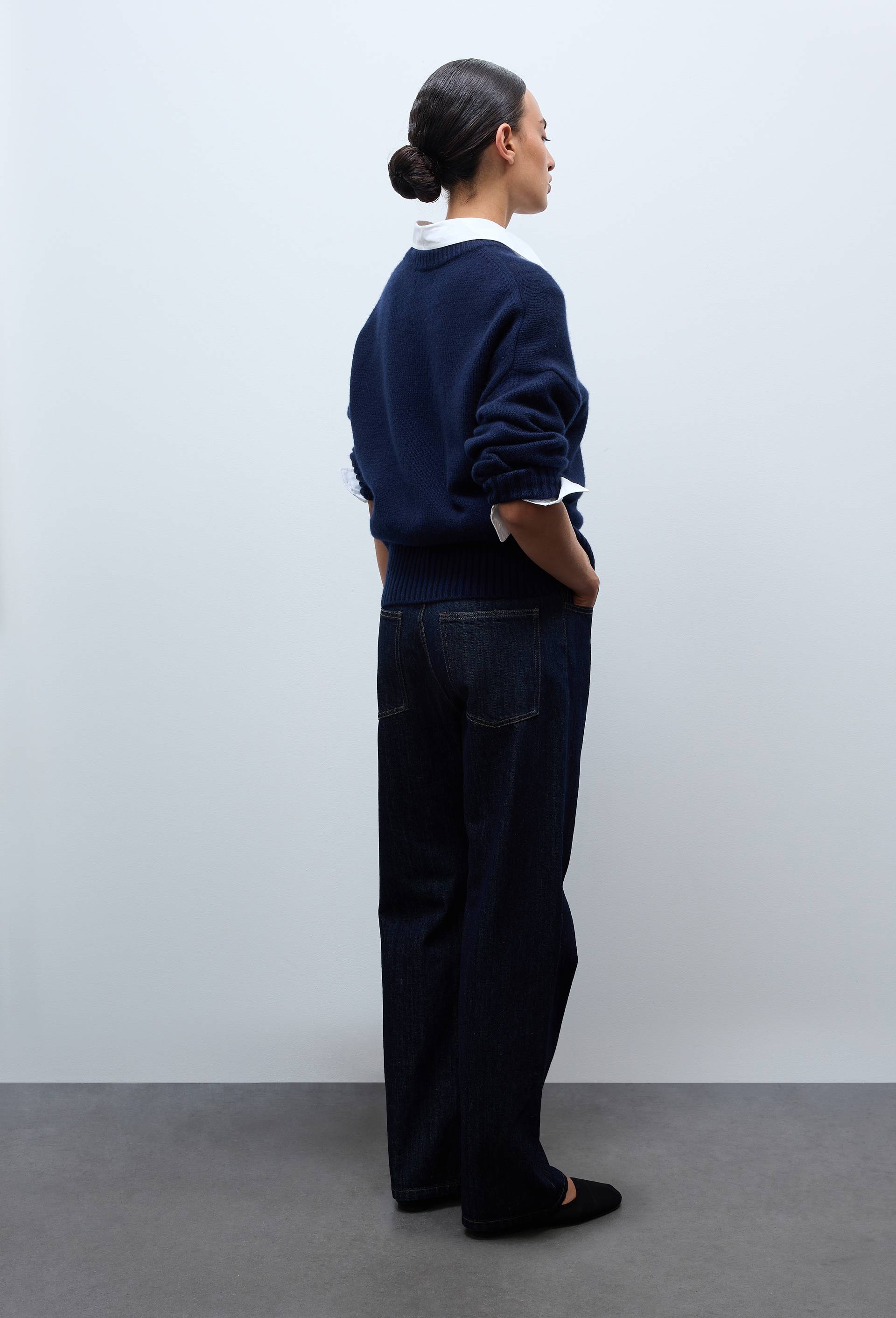 Jean droit &eacute;largi taille descendue, Bleu fonc&eacute;, large image number 1