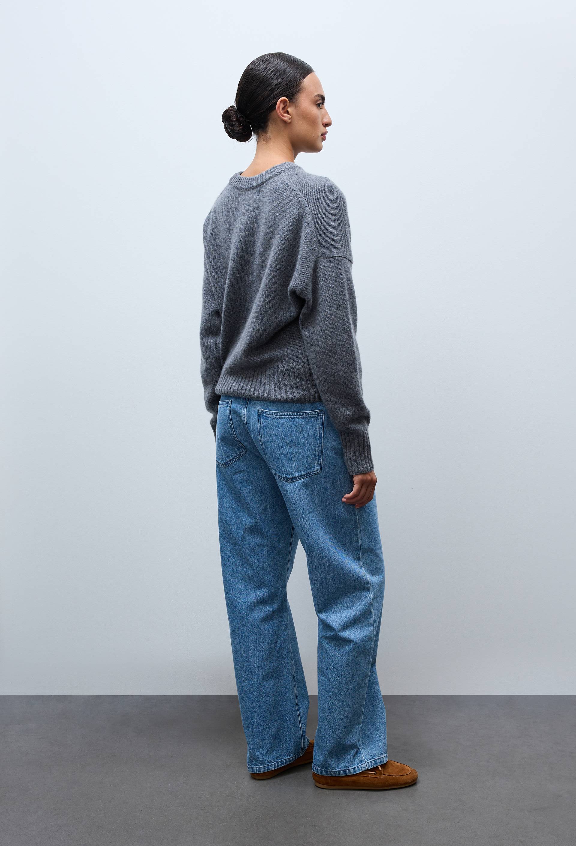 Jean droit &eacute;largi taille descendue, Bleu, large image number 1