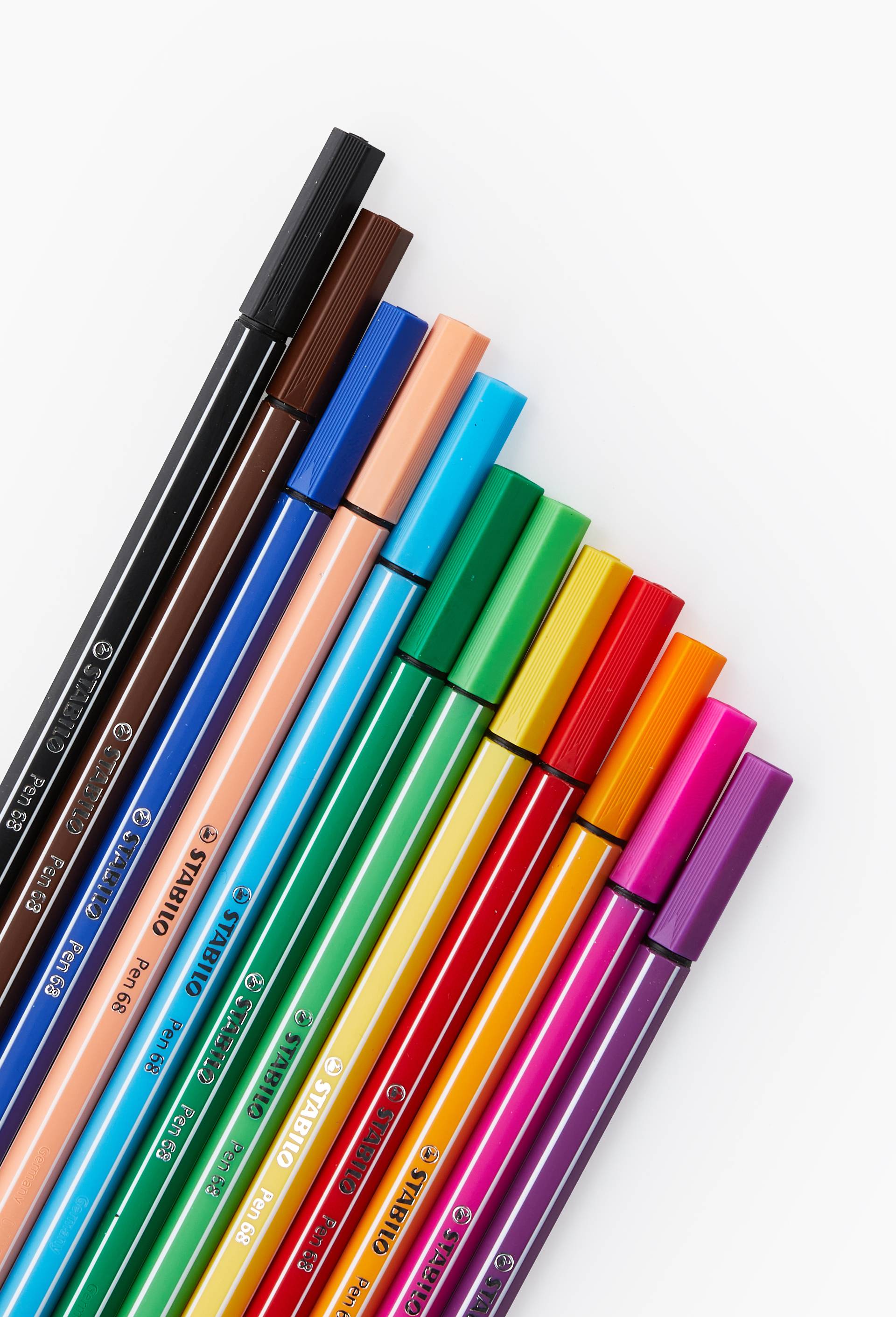 STABILO Pen 68 - 12 Feutres pointe moyenne - couleurs assorties, , large image number 1